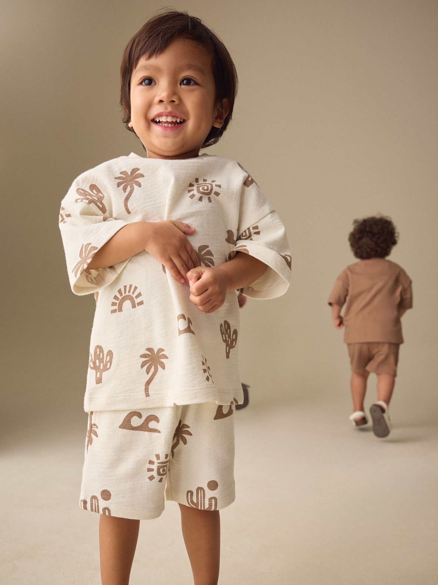 Neutral/Blue/White Cactus Short Sleeve T-Shirt and Shorts Set 3 Pack (3mths-7yrs) image 3