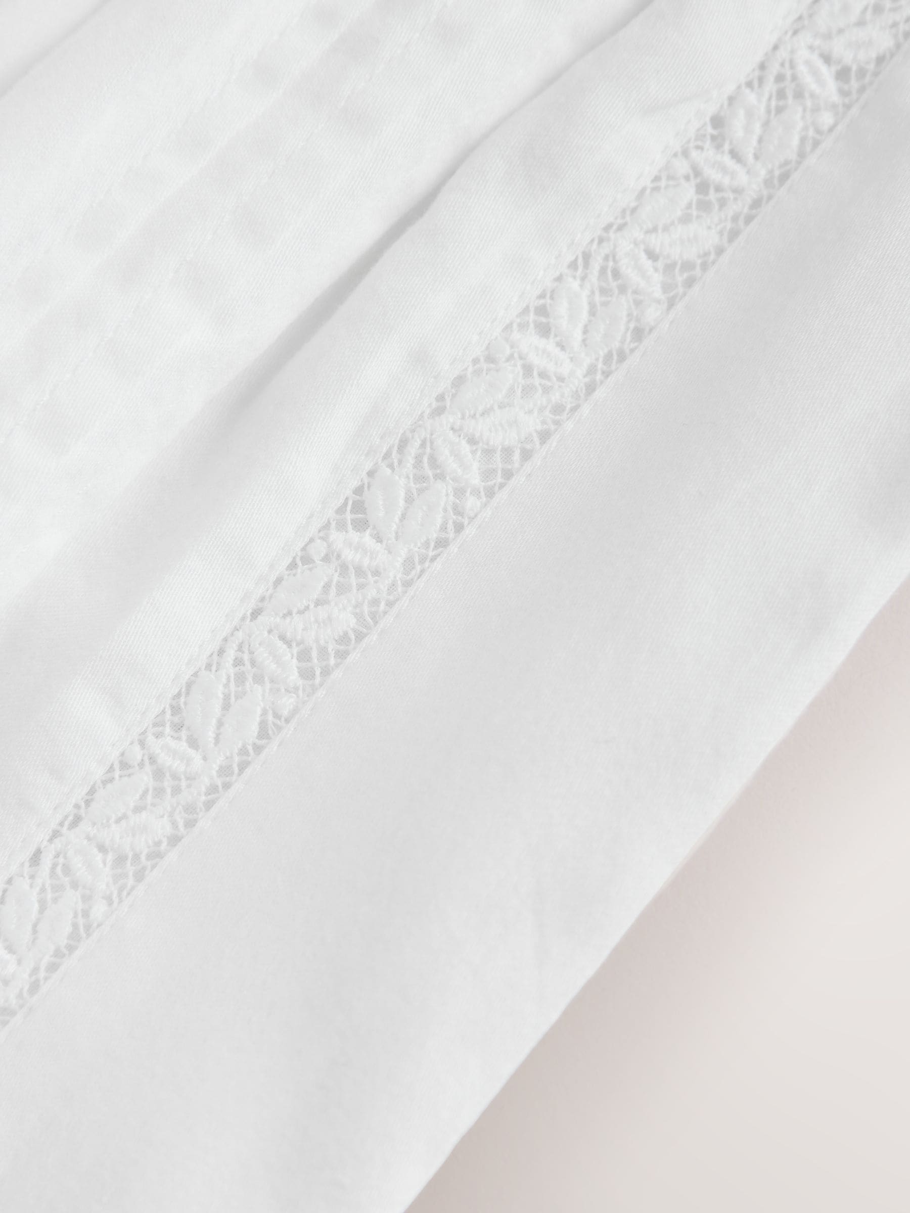 White Lace Woven Baby Romper (0mths-2yrs) image 5