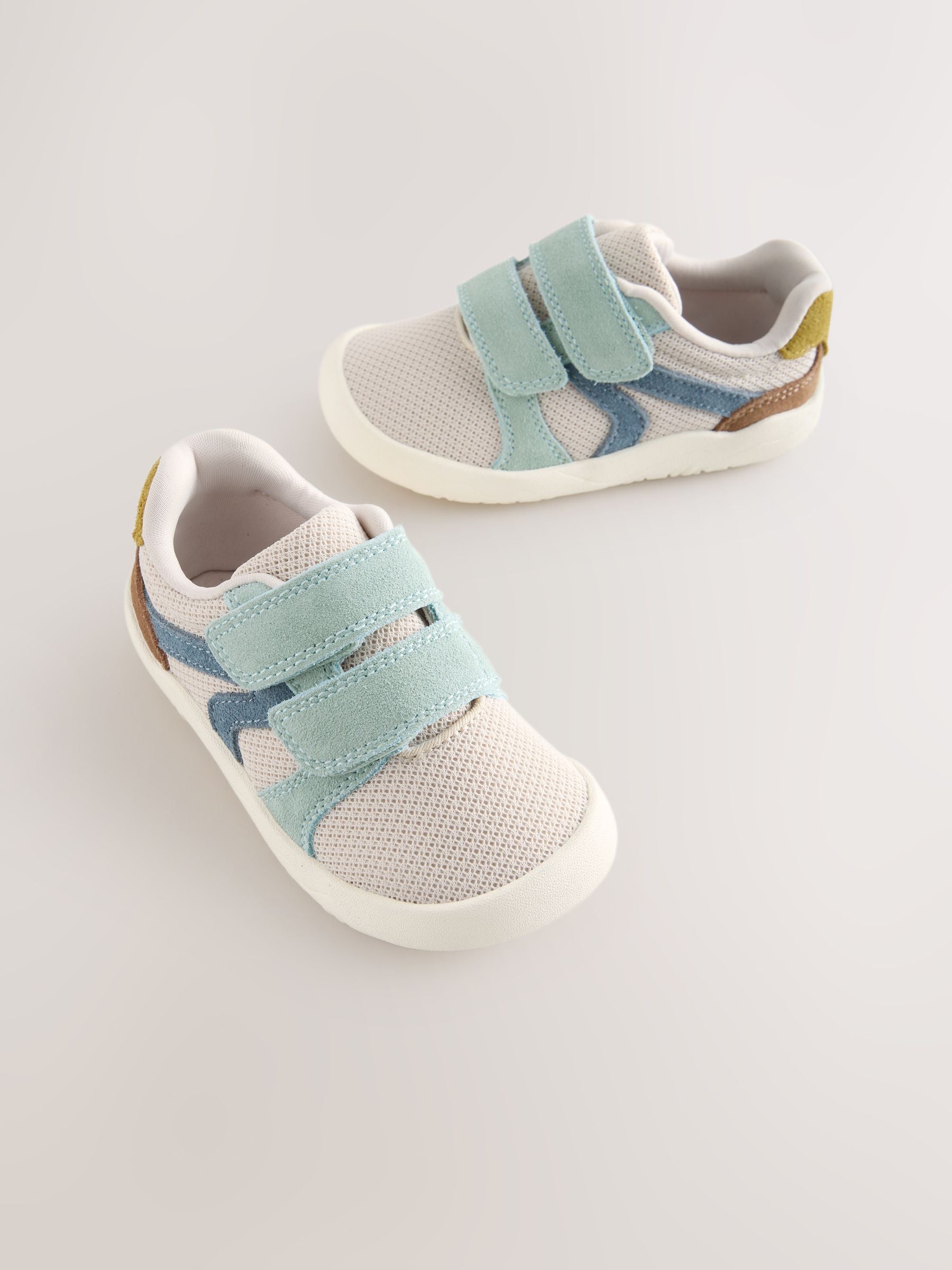 Blue/Green Barefoot Leather Touch Fastening Trainers image 2