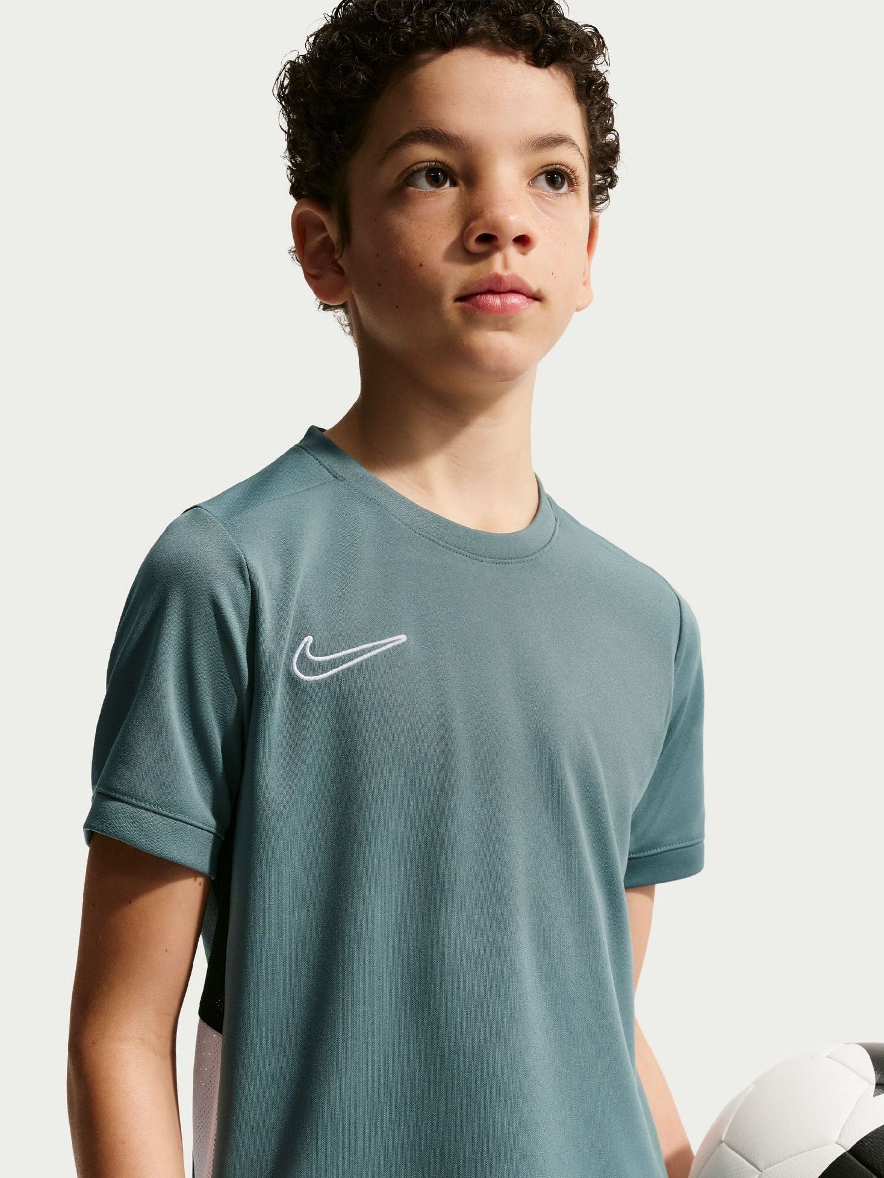 Dsiney Kidz - Nike Mineral Slate Academy 25 Dri-FIT Football T-Shirt image 5