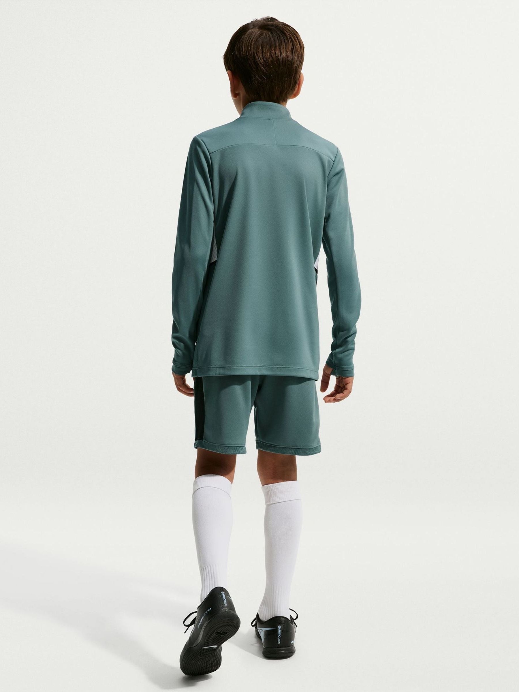 Dsiney Kidz - Nike Green Academy Shorts image 2