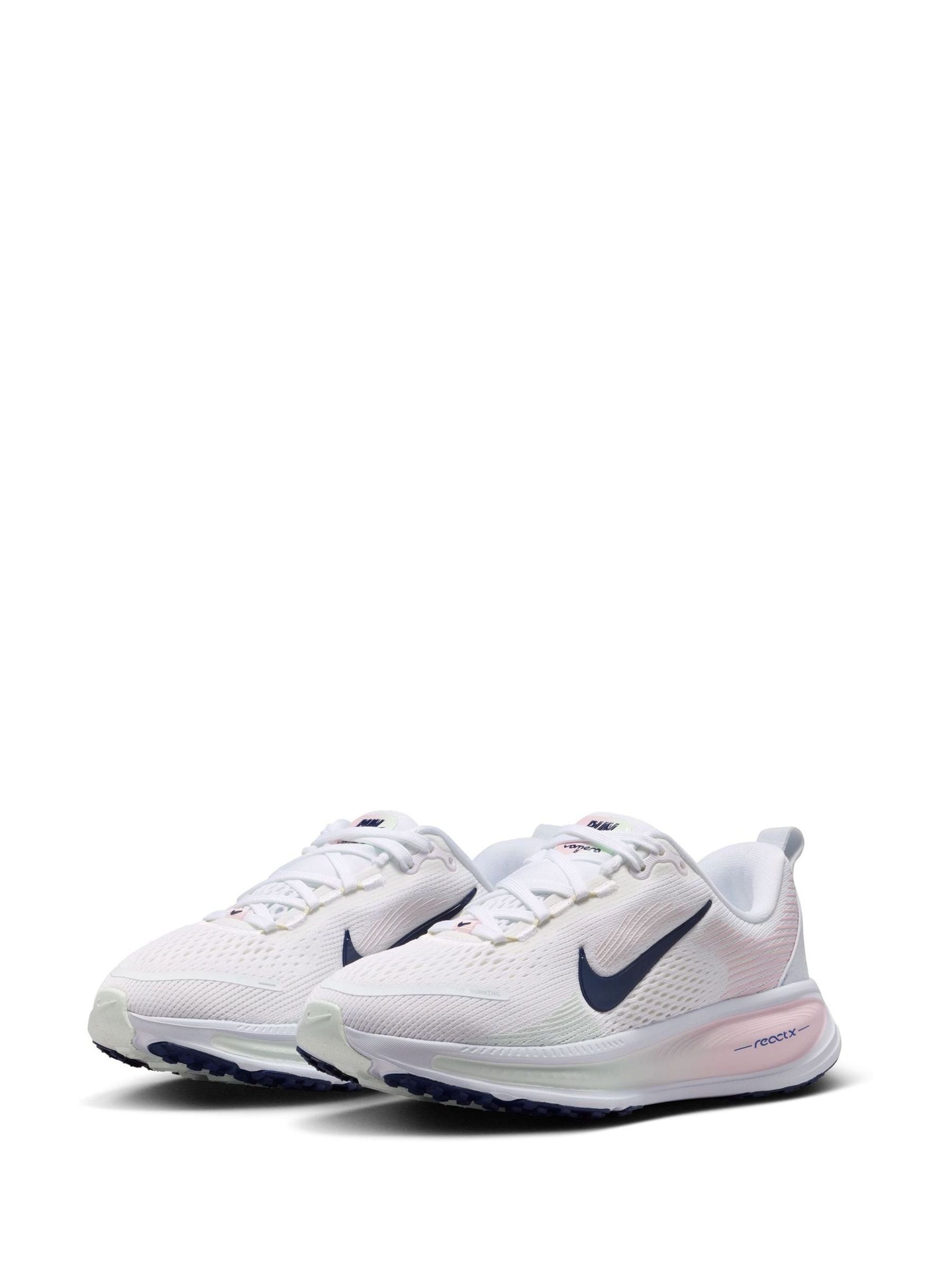 Nike White/Pink Youth Vomero 18 Road Running Trainers image 2