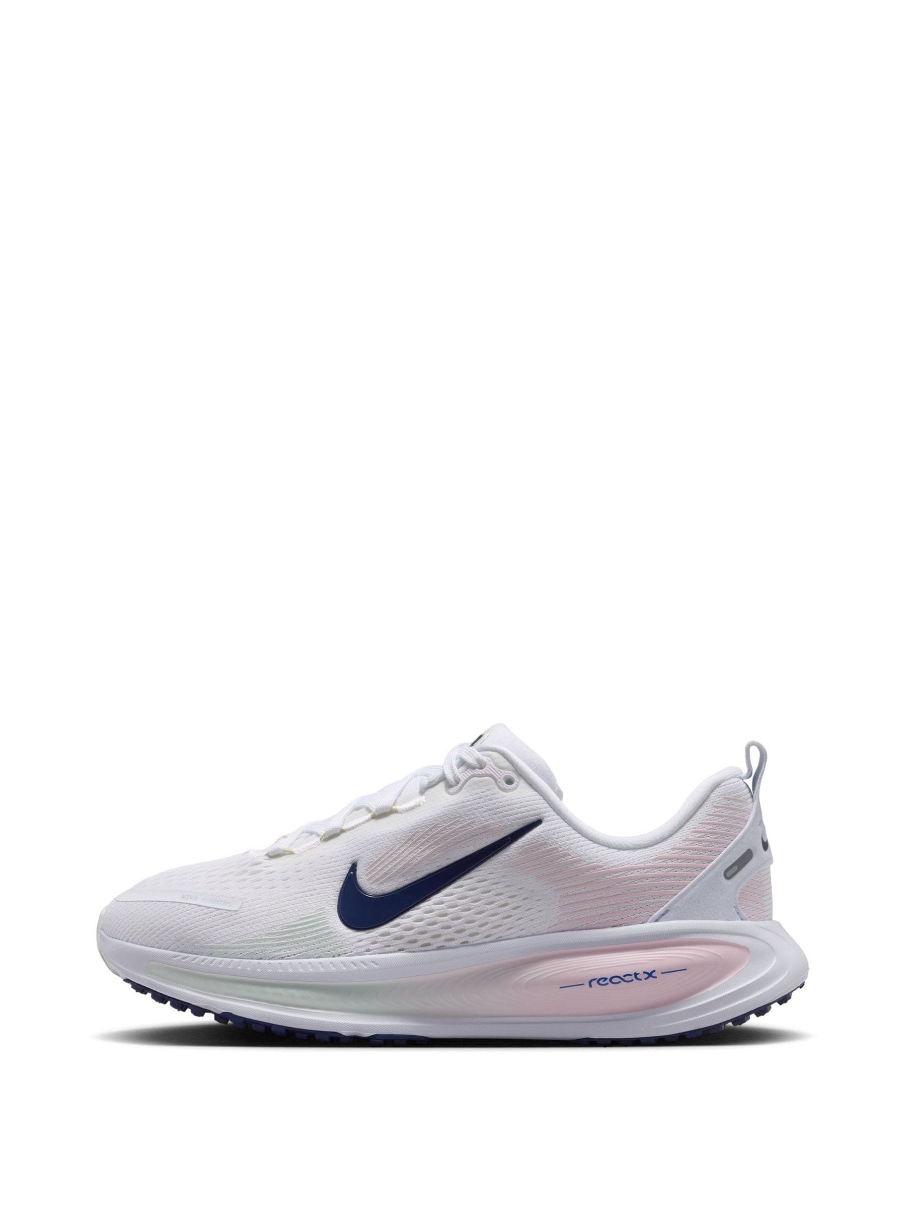 Nike White/Pink Youth Vomero 18 Road Running Trainers image 5