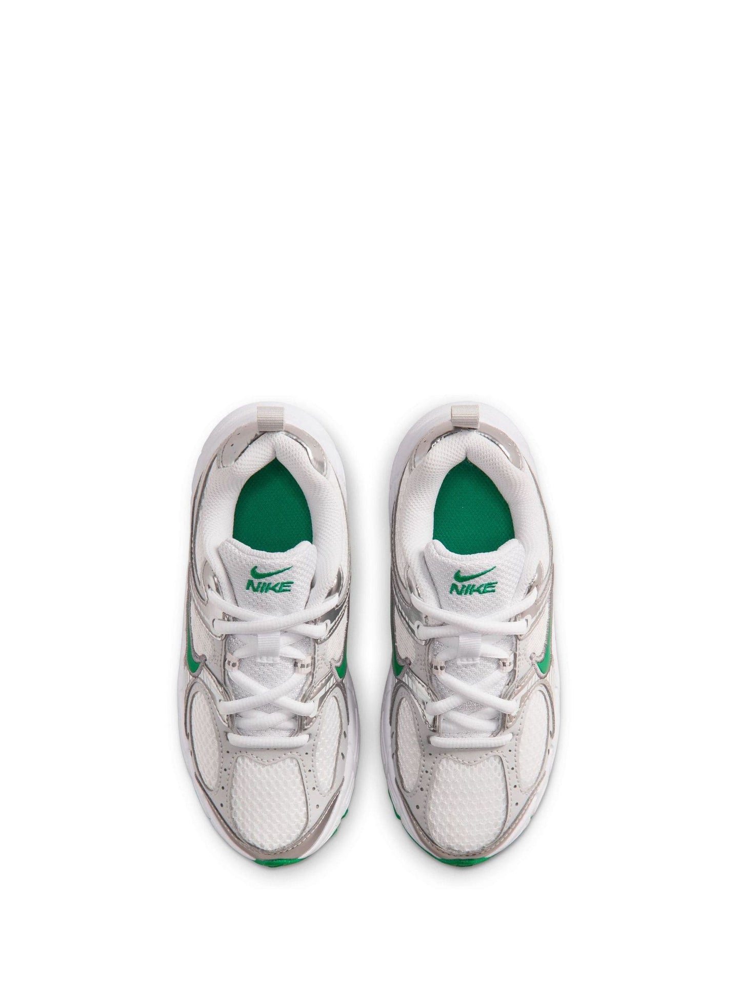 Nike White Junior V5 Runner Trainers image 6