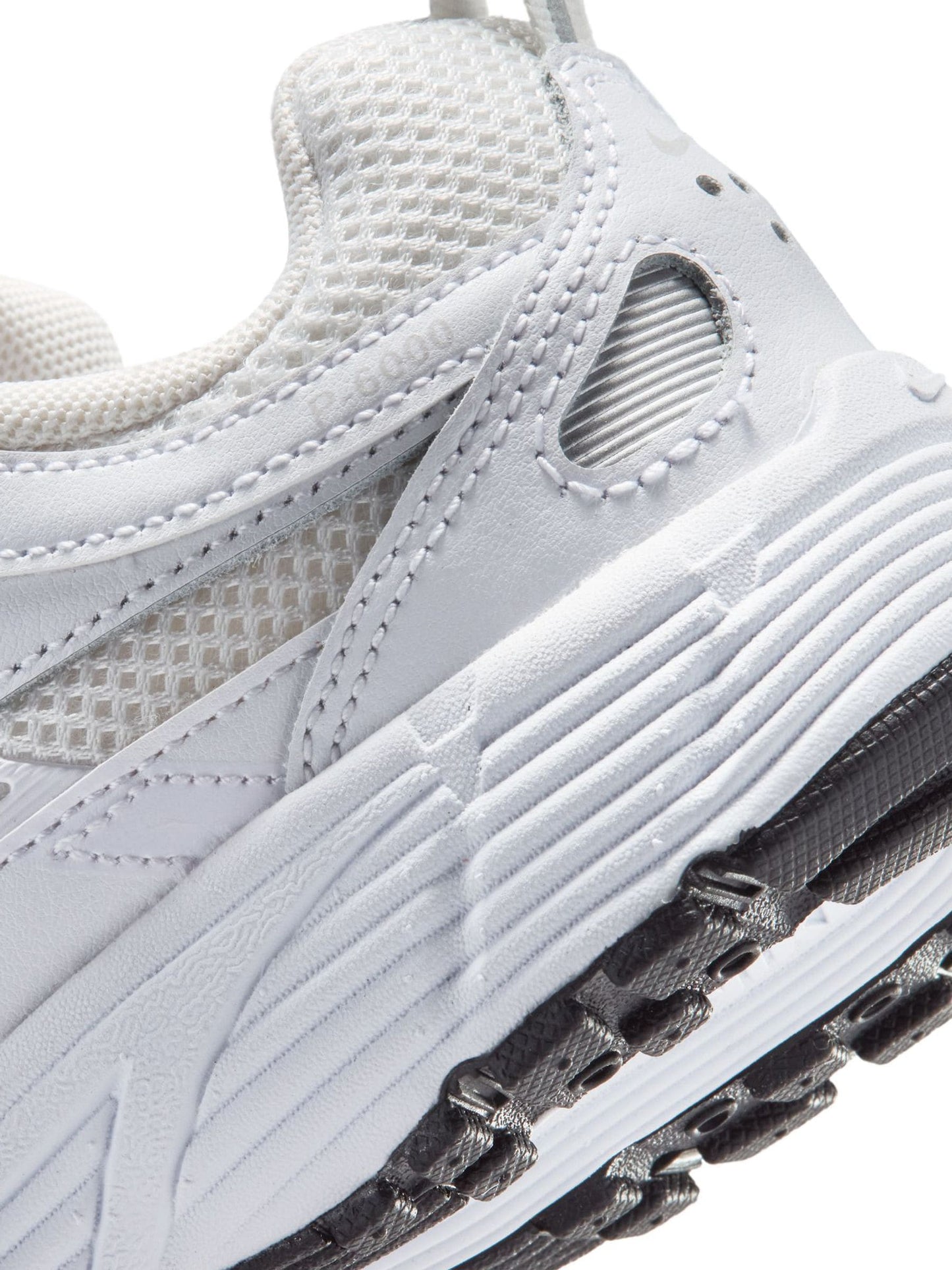 Nike White Junior P6000 Trainers image 11