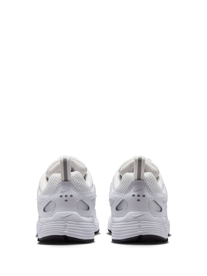Nike White Junior P6000 Trainers image 3