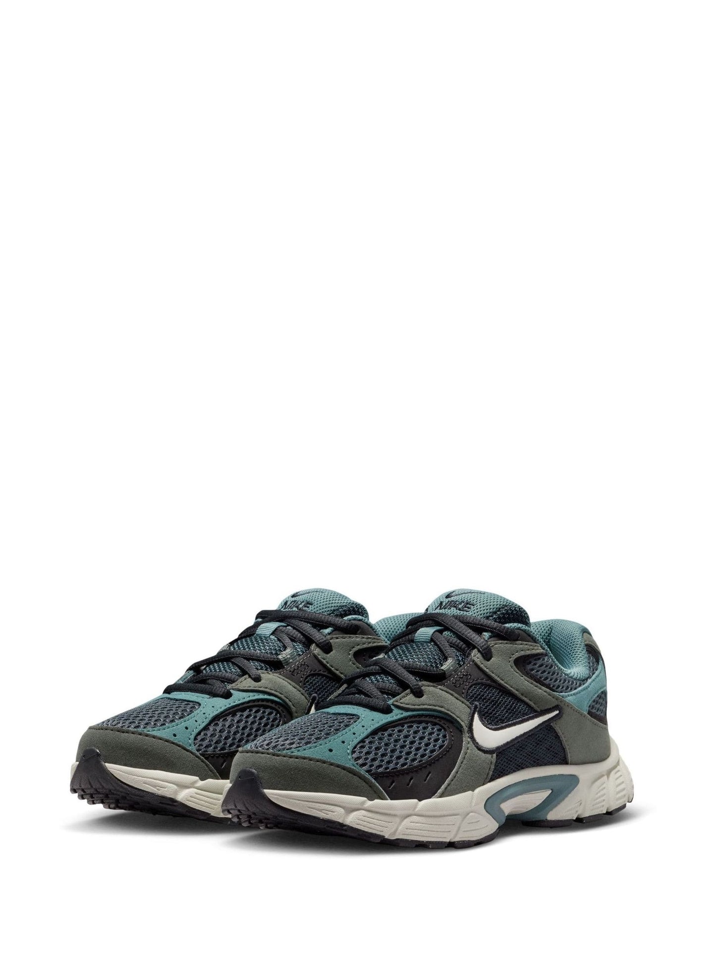 Nike Grey Green Youth V5 Runner Trainers image 2
