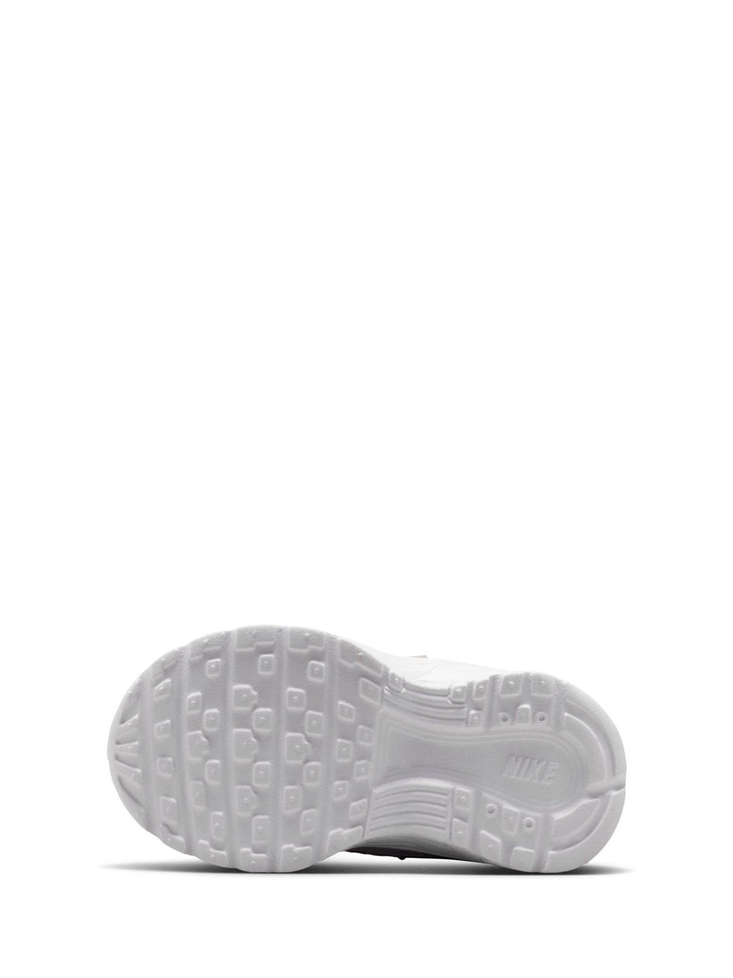 Nike Black Infant P6000 Trainers image 5