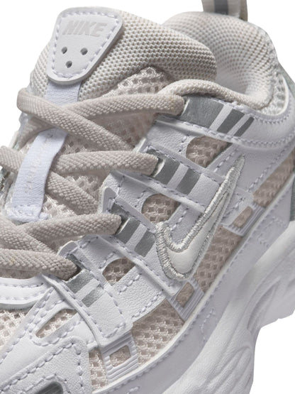 Nike Black Infant P6000 Trainers image 6