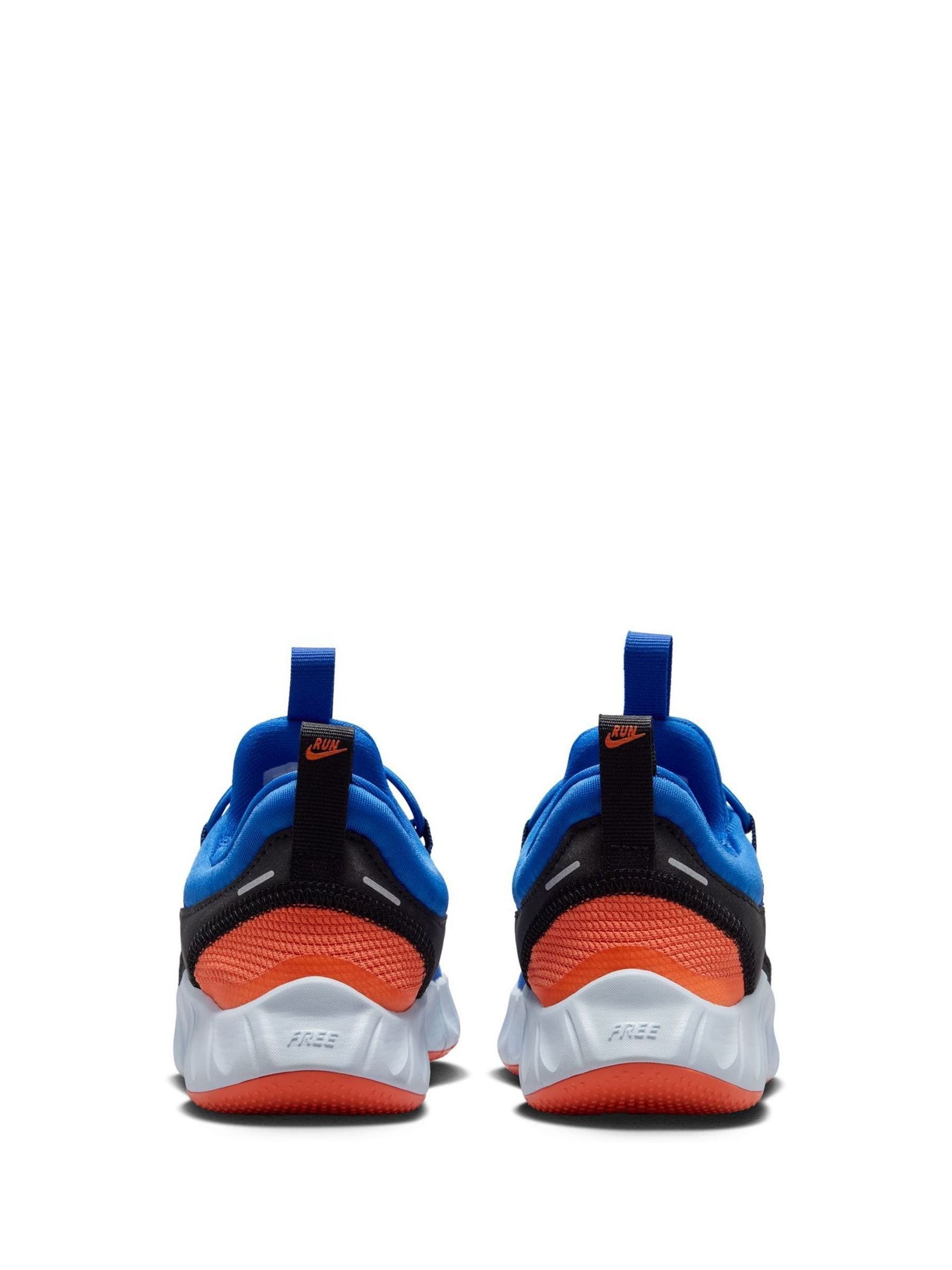 Nike Blue Junior Free Ride Trainers image 4