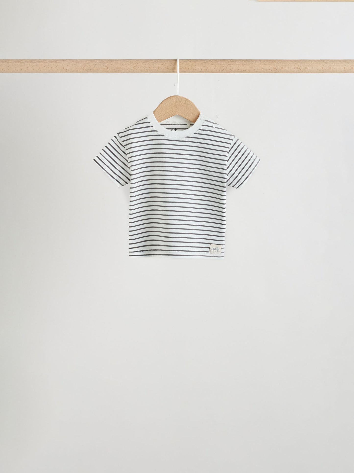 Mono/Neutral Short Sleeve Baby T-Shirts 4 Pack (0mths-2yrs) image 5