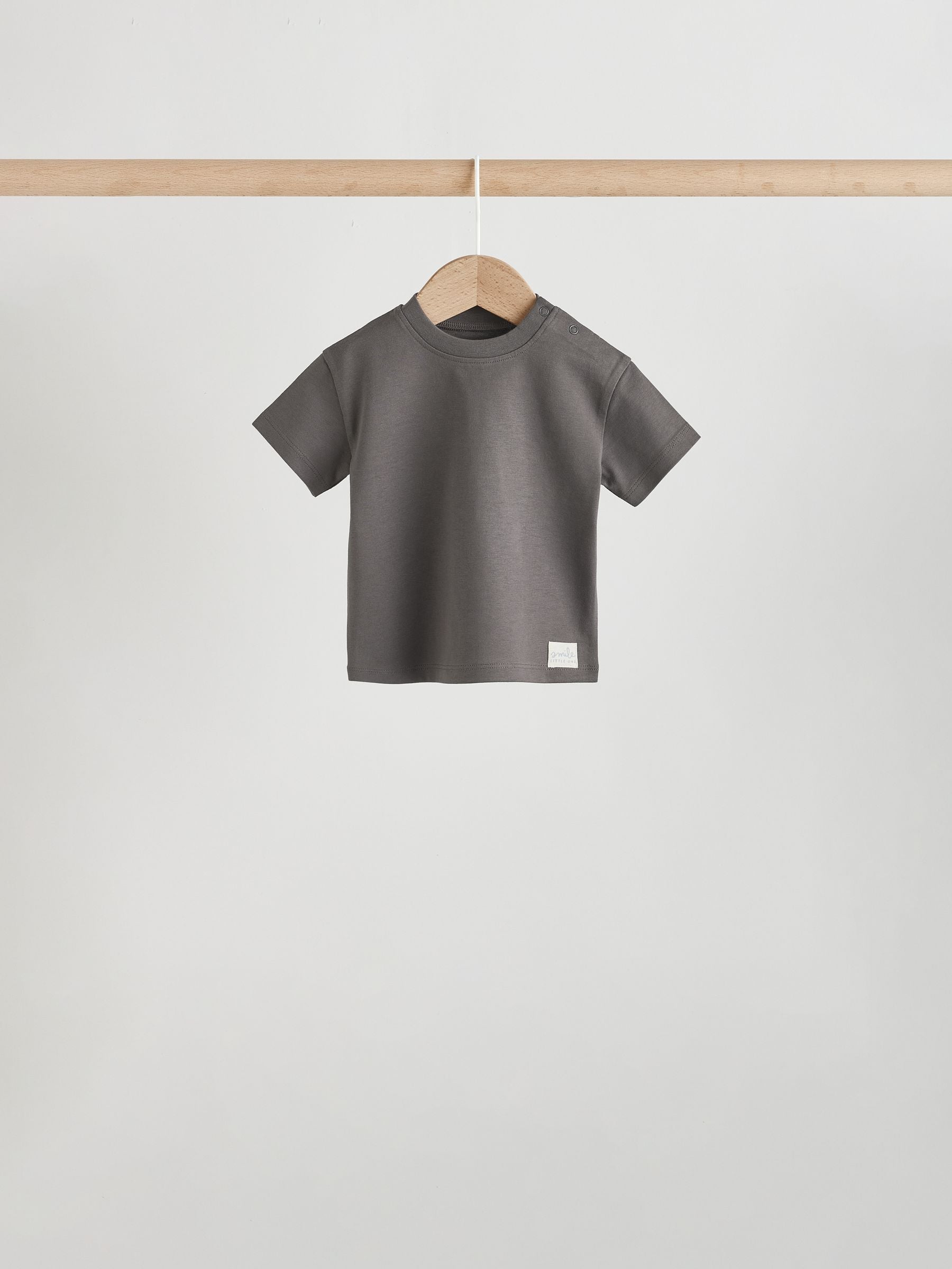 Mono/Neutral Short Sleeve Baby T-Shirts 4 Pack (0mths-2yrs) image 6