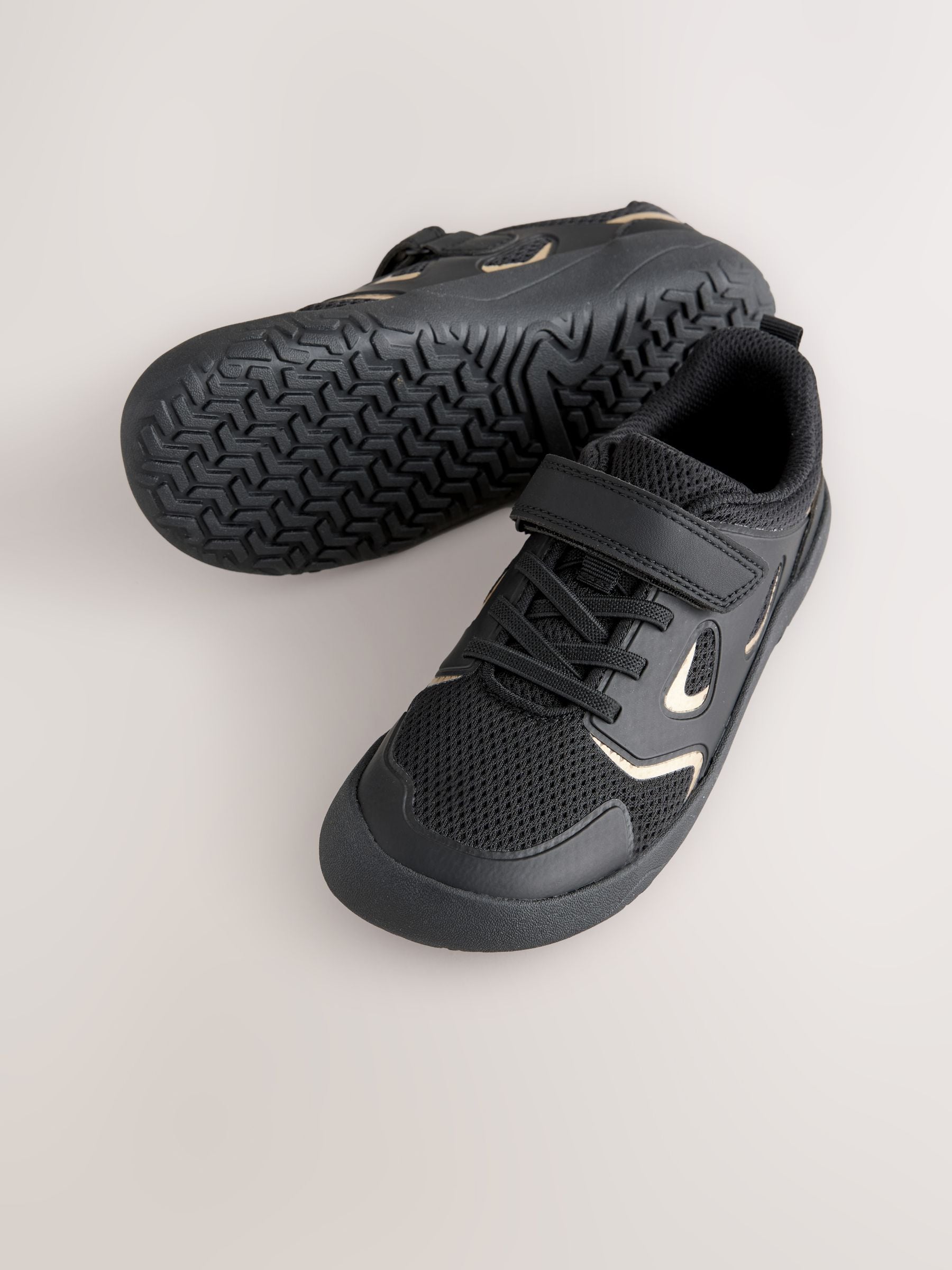 Black/Gold Barefoot Touch Fastening Elastic Lace Trainers image 3