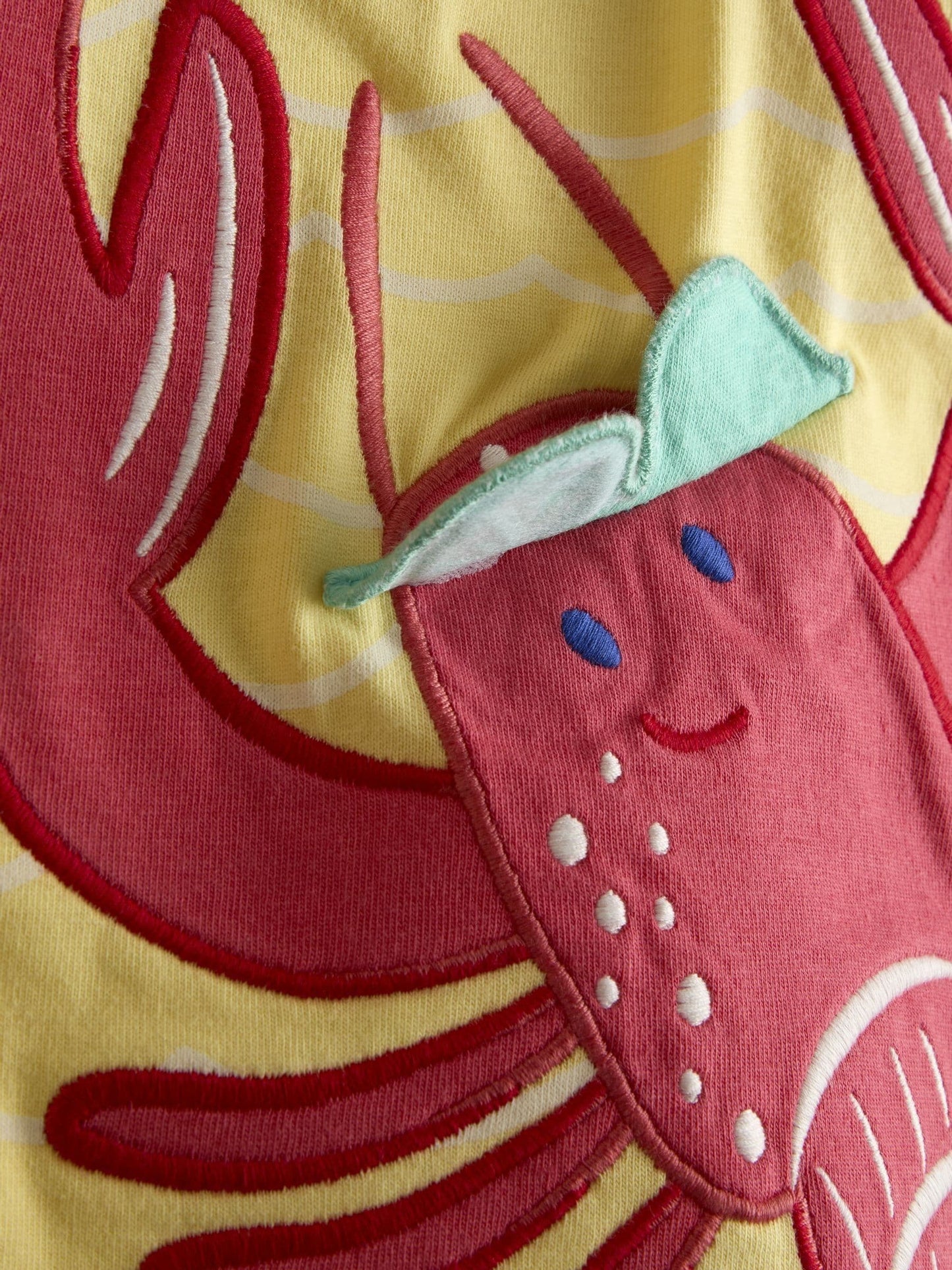 JoJo Maman Bébé Yellow Lobster Character Applique T-Shirt image 3