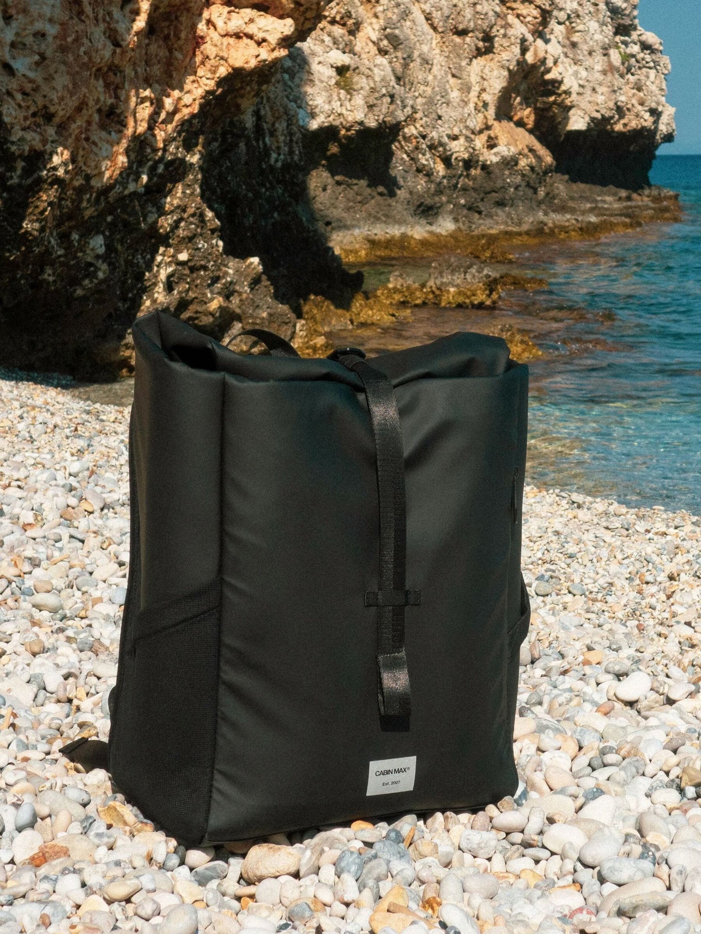 Cabin Max Black 24 Litre Iseo 20L Water Resistant Backpack 40x20x25cm image 1