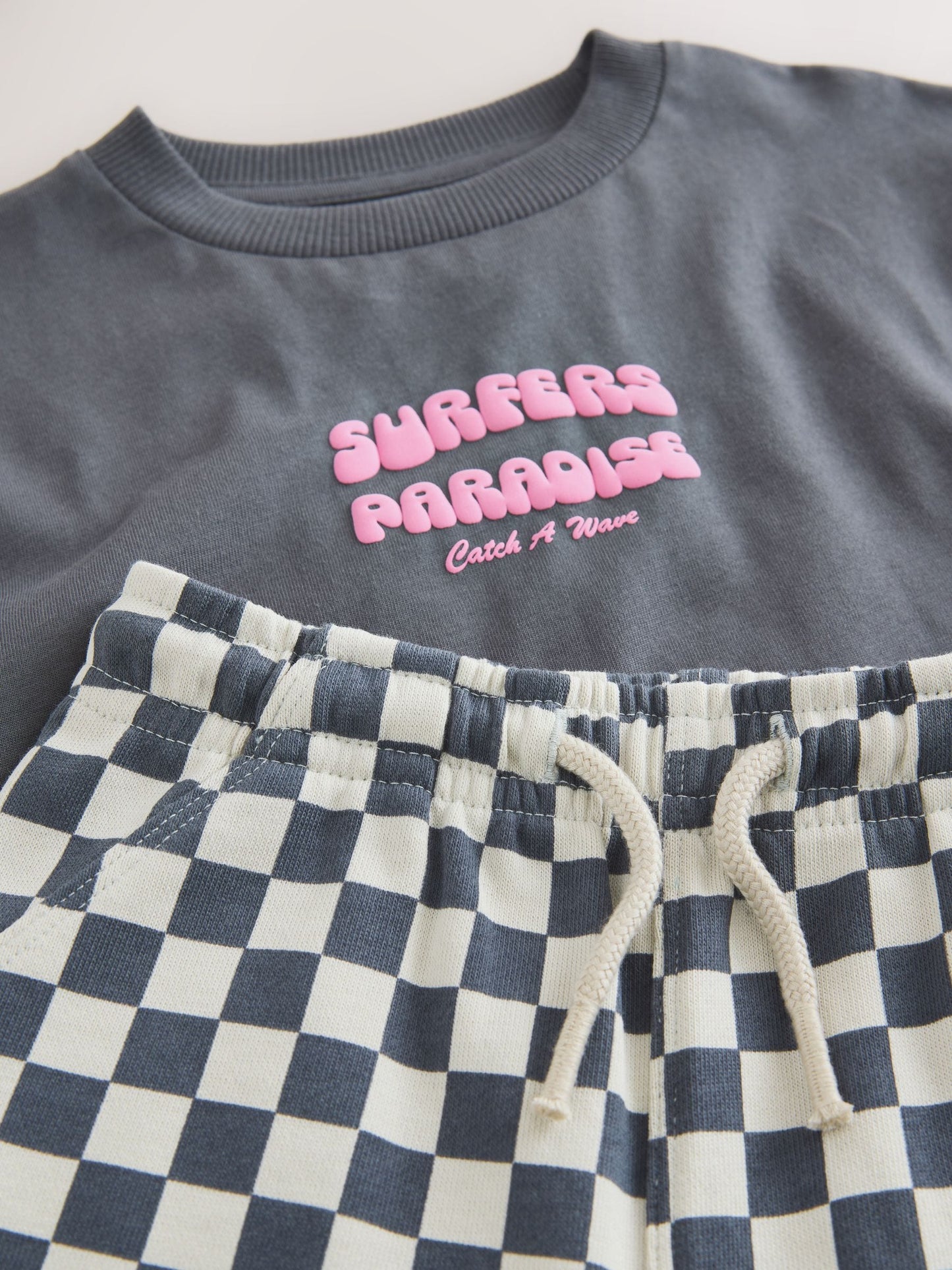 Charcoal Grey Surfers Paradise Short Sleeve Back Print T-Shirt and Shorts Set (3mths-7yrs) image 9