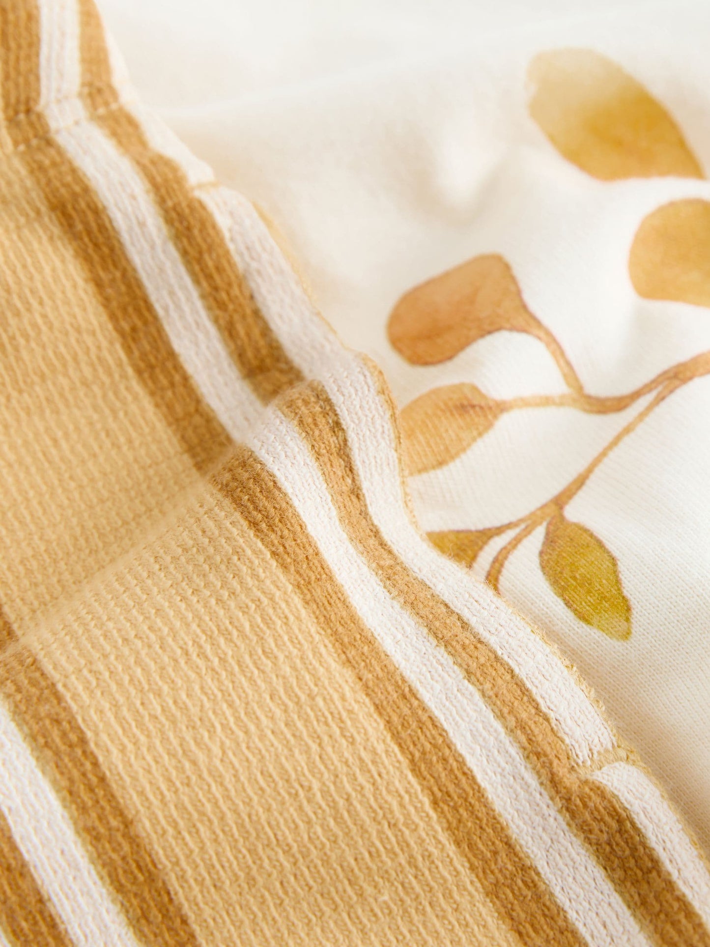 Light Yellow Watercolour Safari Short Sleeve Back Print T-Shirt and Shorts Set (3mths-7yrs) image 8