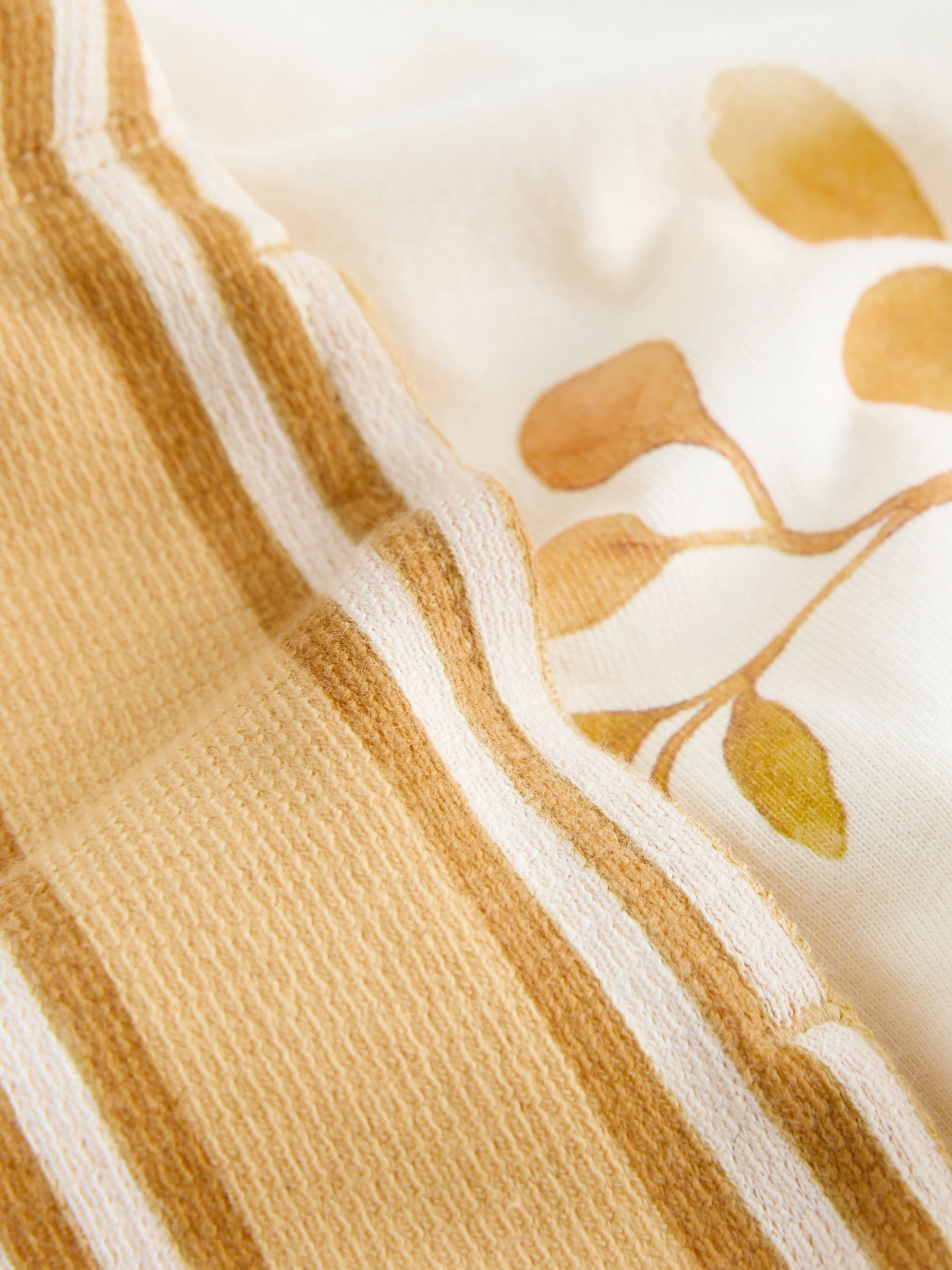 Light Yellow Watercolour Safari Short Sleeve Back Print T-Shirt and Shorts Set (3mths-7yrs) image 8