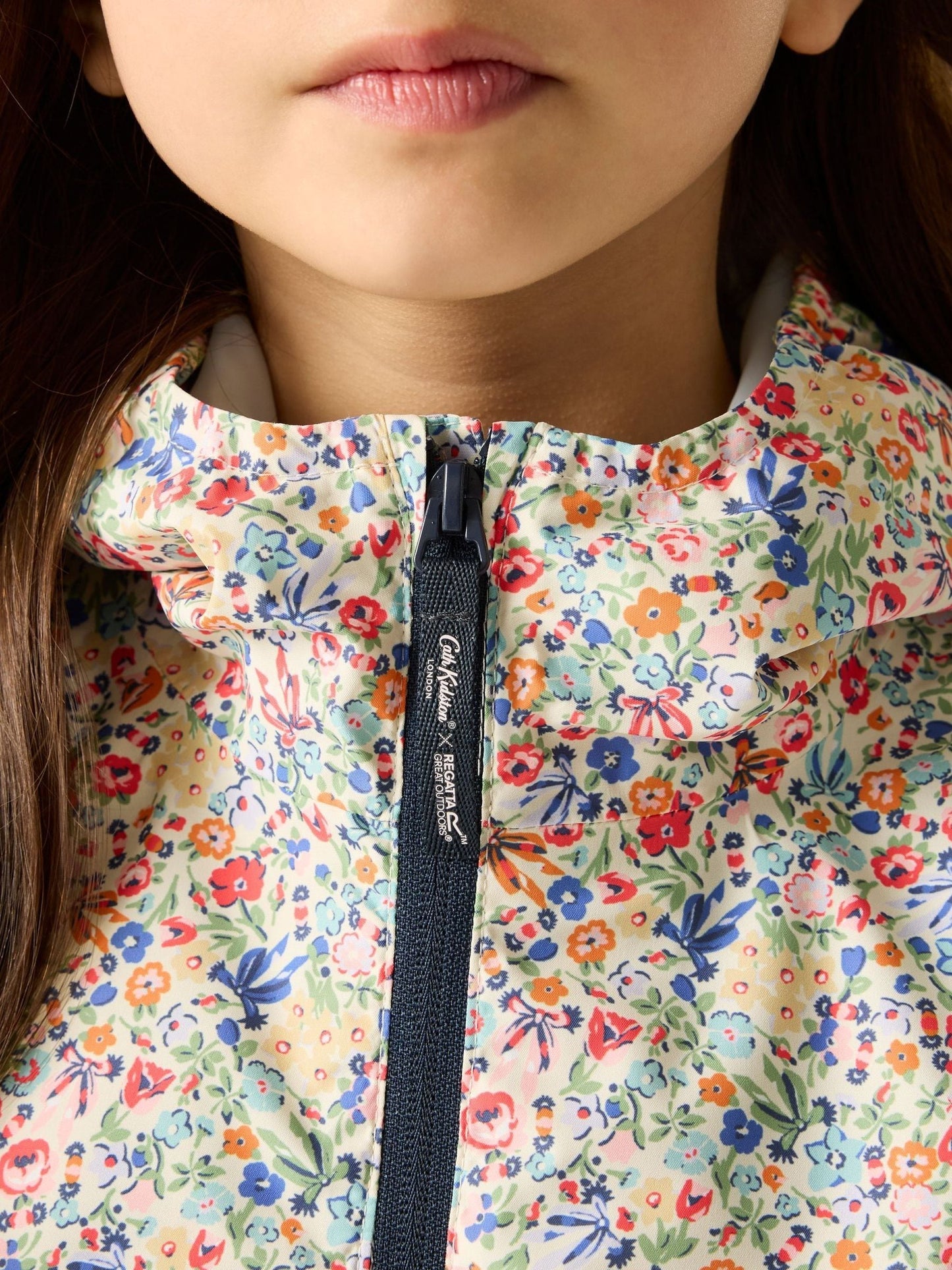 Dsiney Kidz - Regatta Natural Cath Kidston Junior Waterproof Shell Jacket image 4