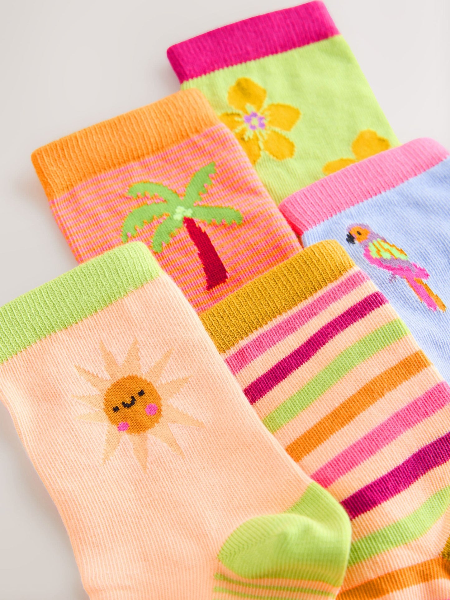Multi Cotton Rich Parrot/ Flower Ankle Socks 5 Pack image 3