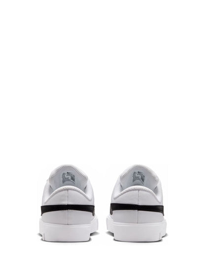 Nike White/Black Junior Tennis Essential Trainers image 4