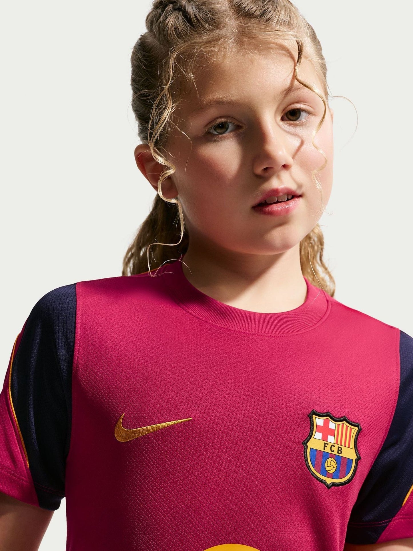 Dsiney Kidz - Nike Red FC Barcelona Strike Football T-Shirt image 2