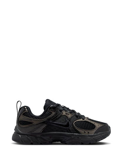 Nike Black Junior V5 Runner Trainers image 3