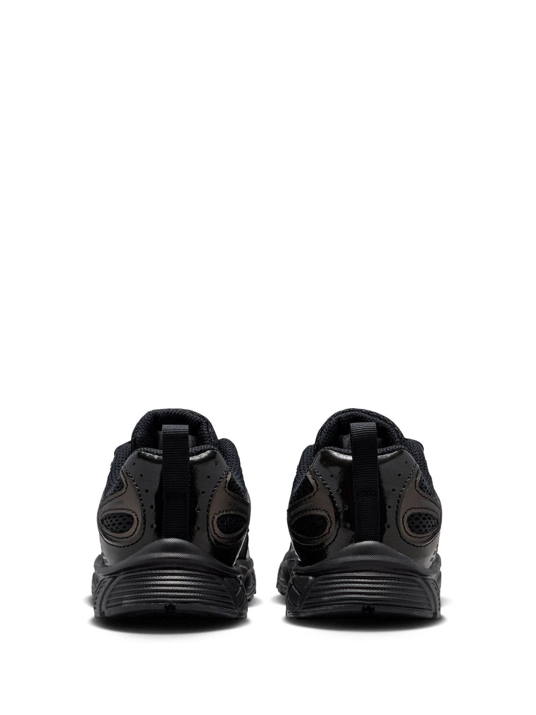 Nike Black Junior V5 Runner Trainers image 4