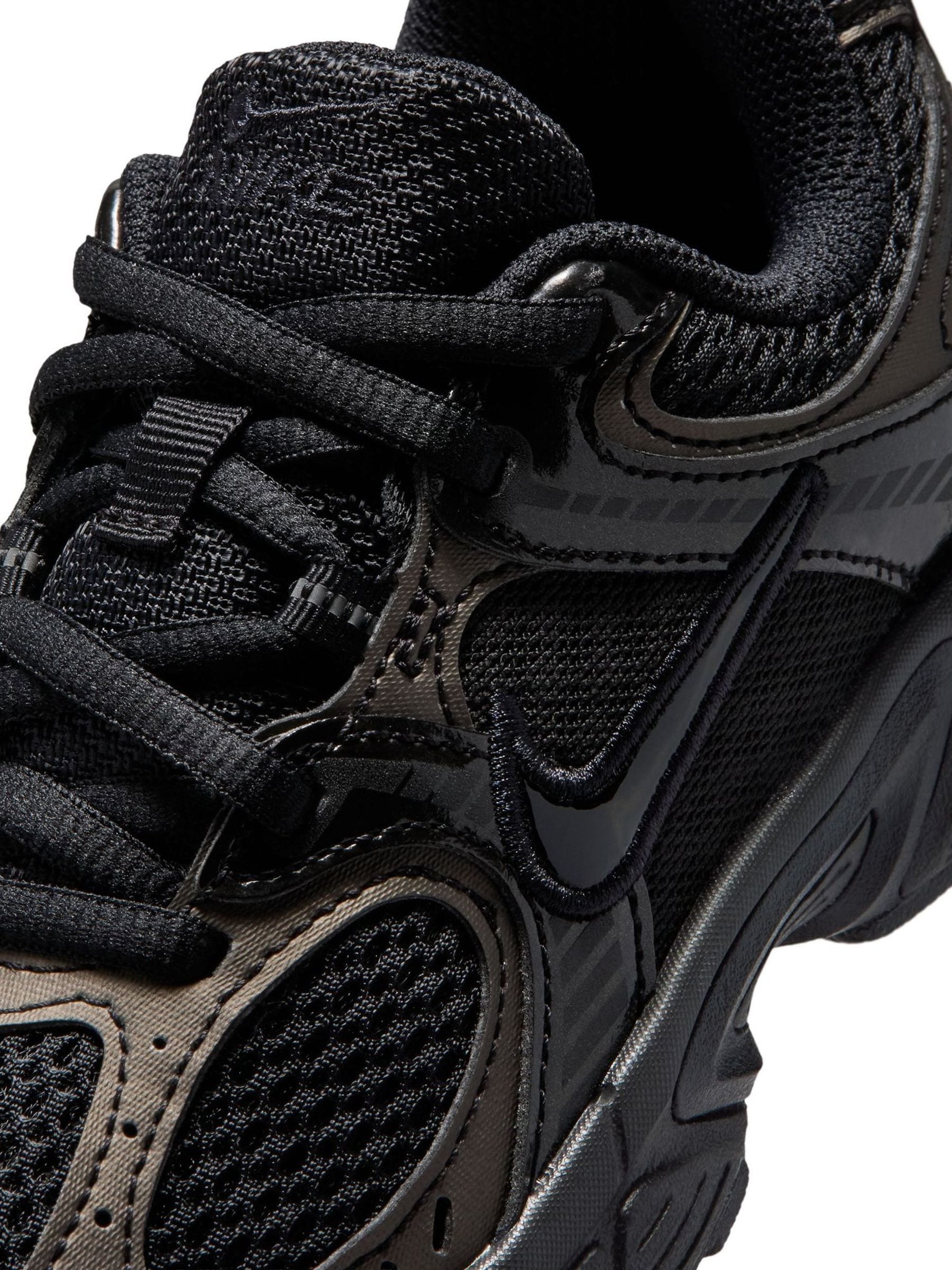 Nike Black Junior V5 Runner Trainers image 7