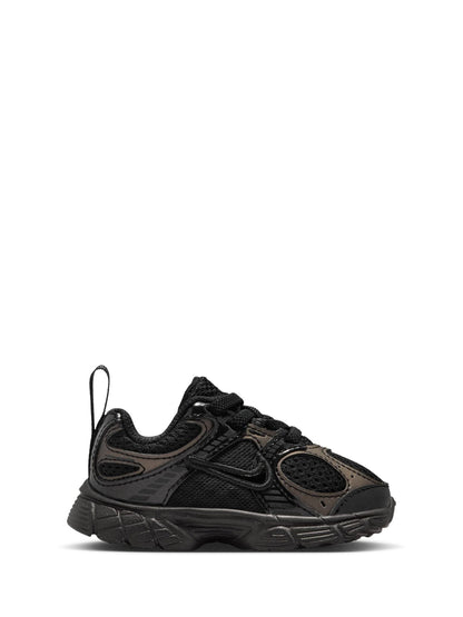 Nike Black Infant V5 Runner Trainers image 3