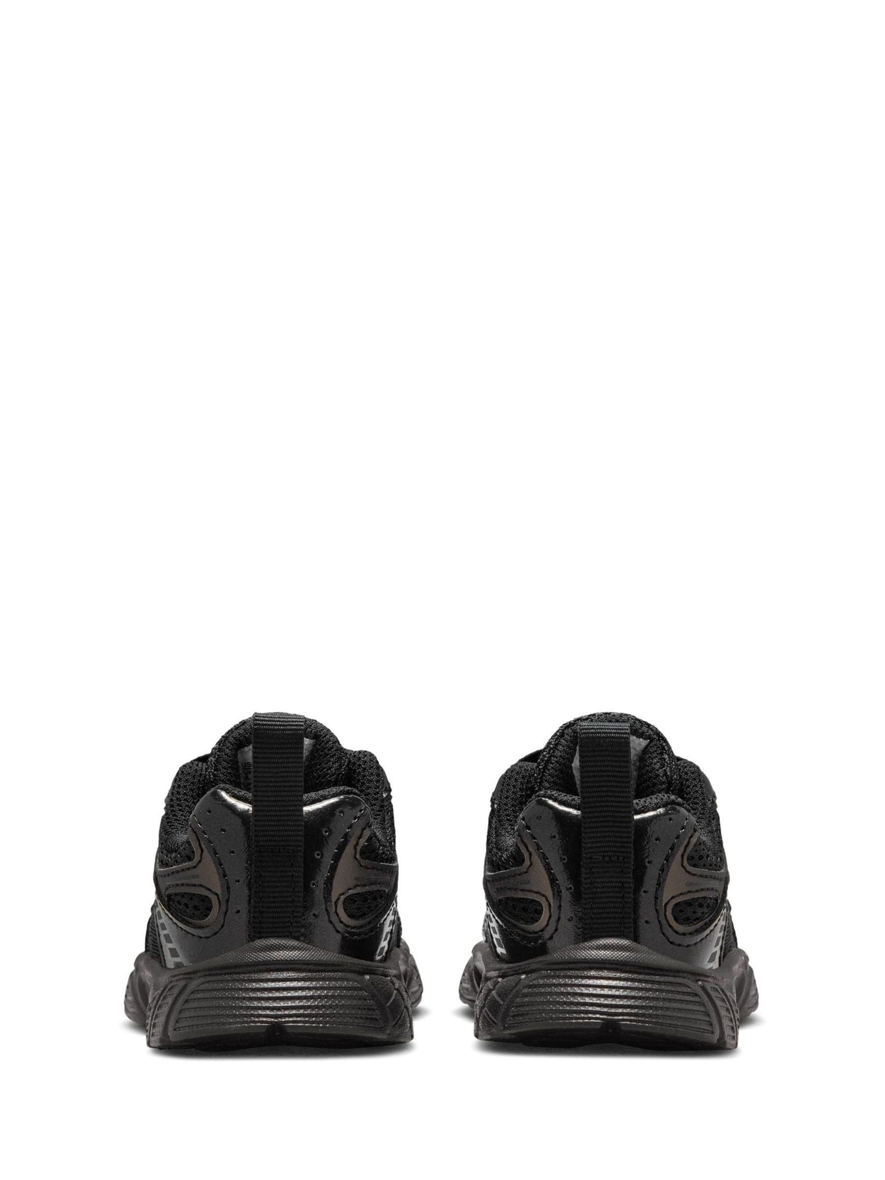 Nike Black Infant V5 Runner Trainers image 4