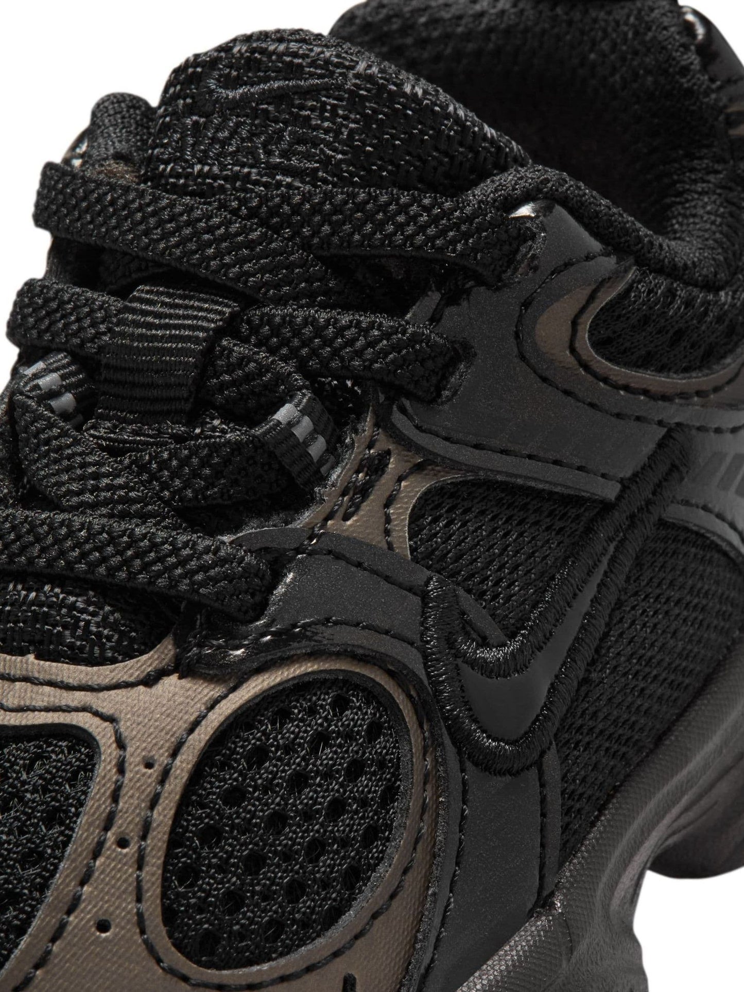 Nike Black Infant V5 Runner Trainers image 6