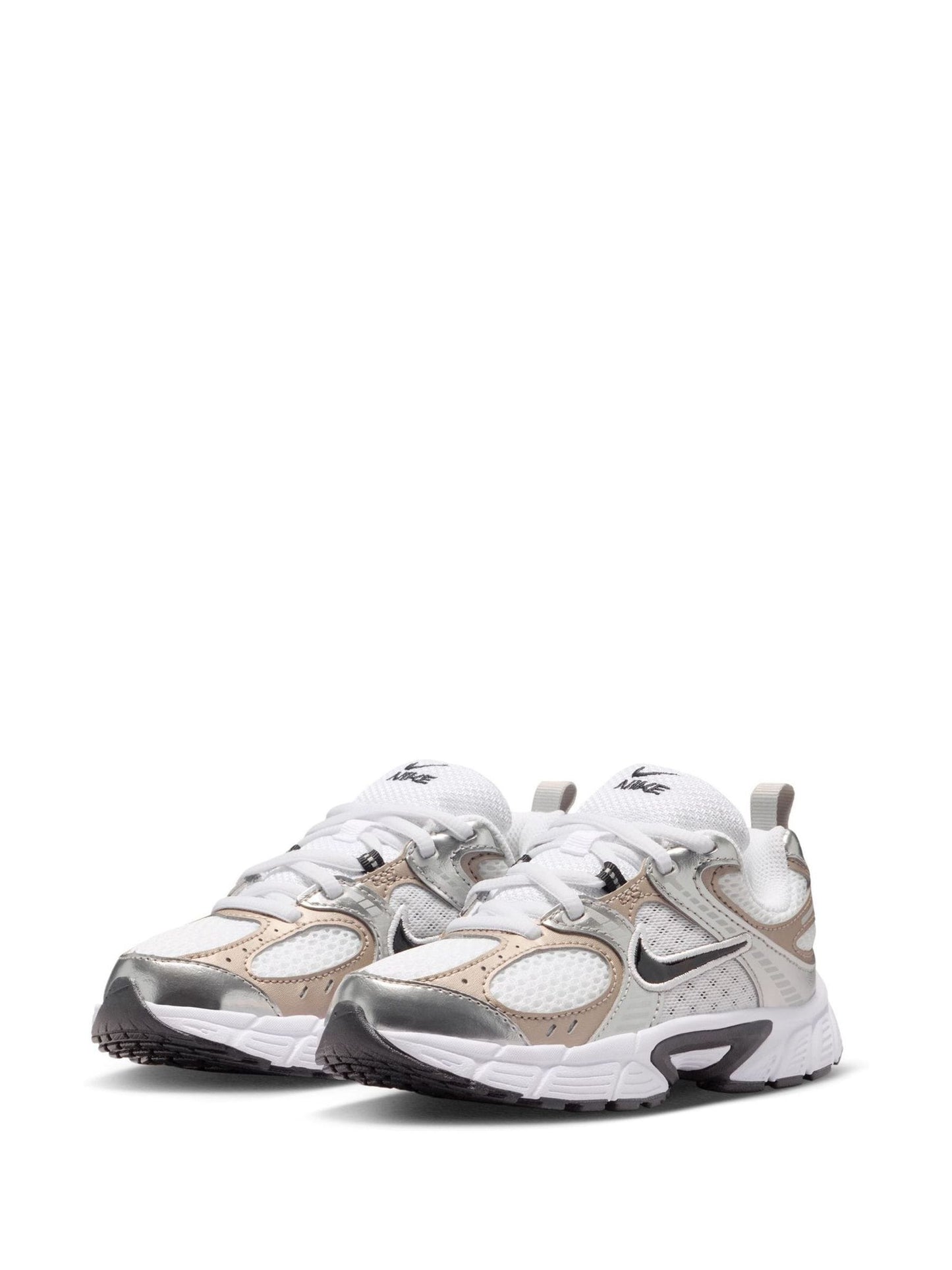 Nike White/Black Junior V5 Runner Trainers image 2