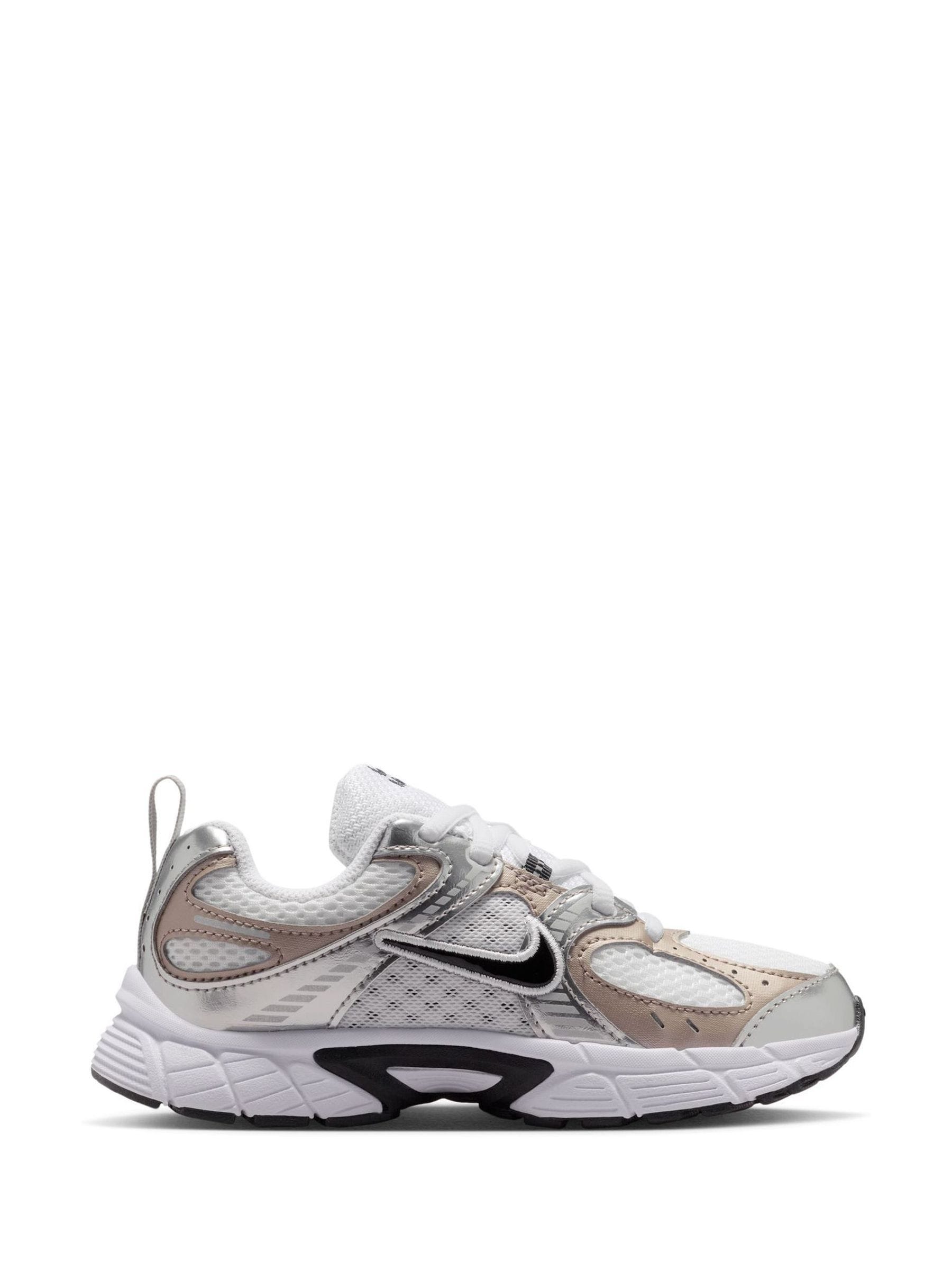 Nike White/Black Junior V5 Runner Trainers image 3