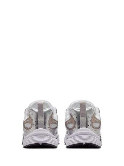 Nike White/Black Junior V5 Runner Trainers image 4