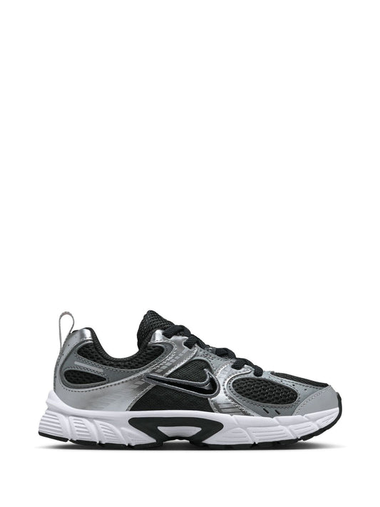 Nike Black Silver Junior V5 Runner Trainers - image 1