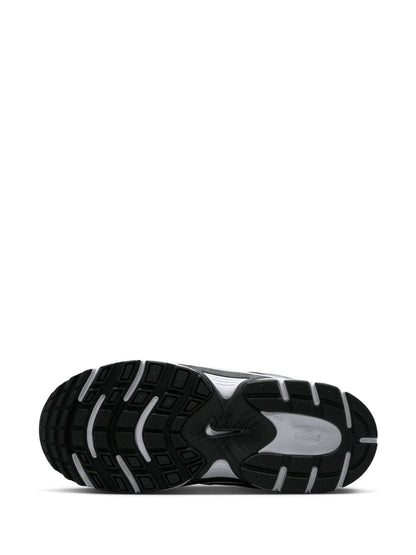 Nike Black Silver Junior V5 Runner Trainers - image 8