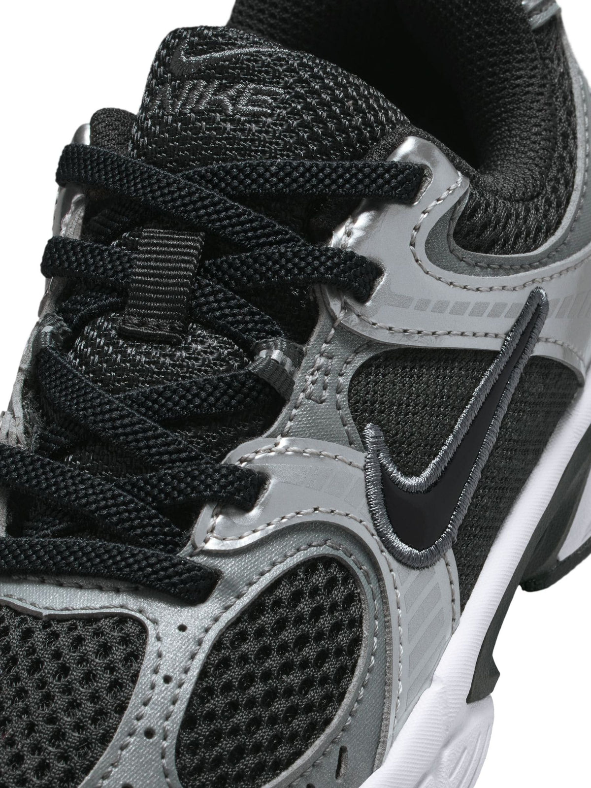 Nike Black Silver Junior V5 Runner Trainers - image 9
