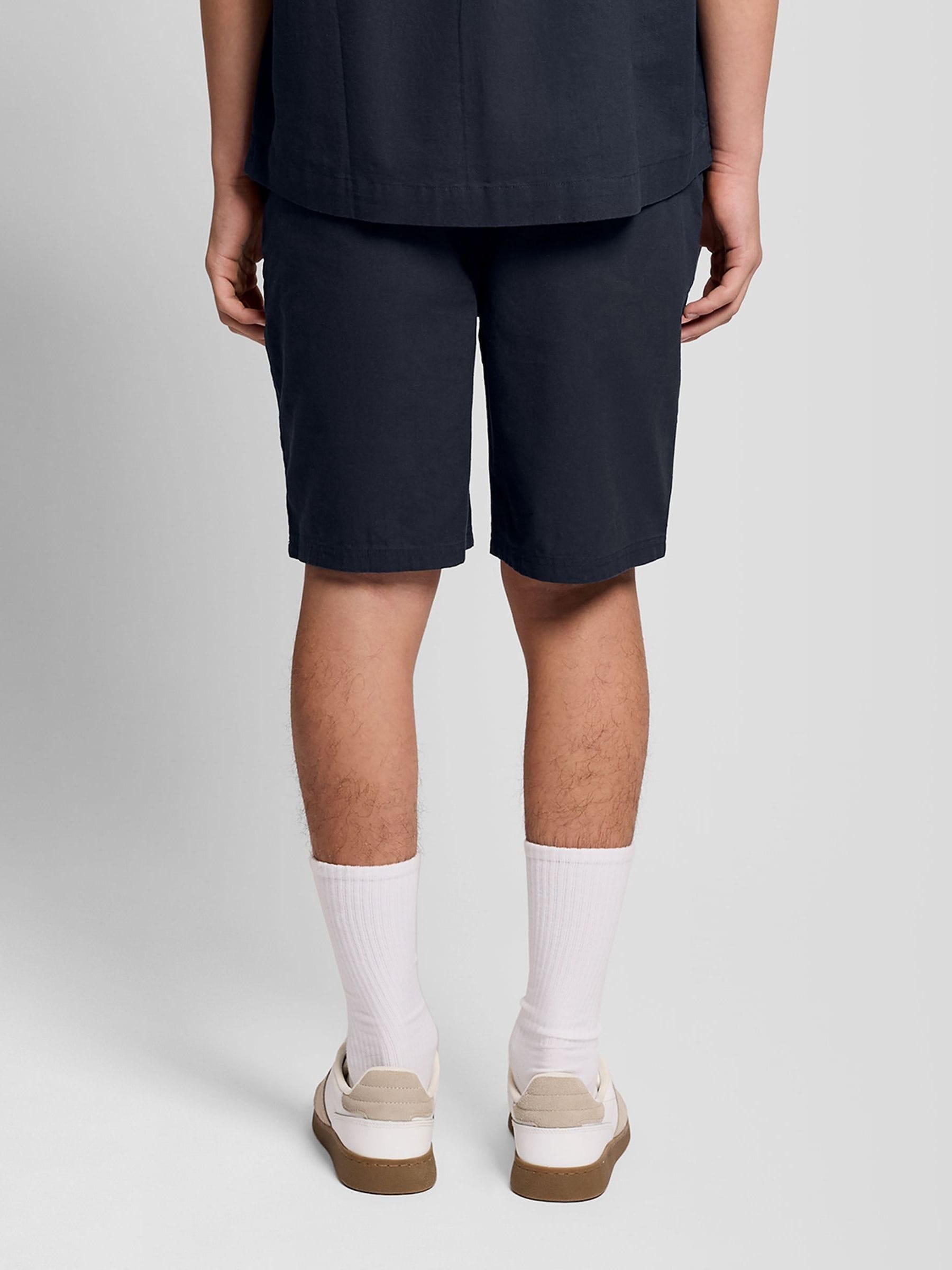 Dsiney Kidz - Lyle & Scott Blue Linen Blend Shorts image 2