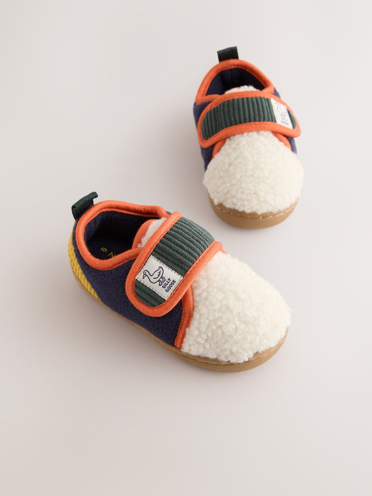 Dsiney Kidz - Neutral Colourblock Touch Fastening Cupsole Slippers image 1
