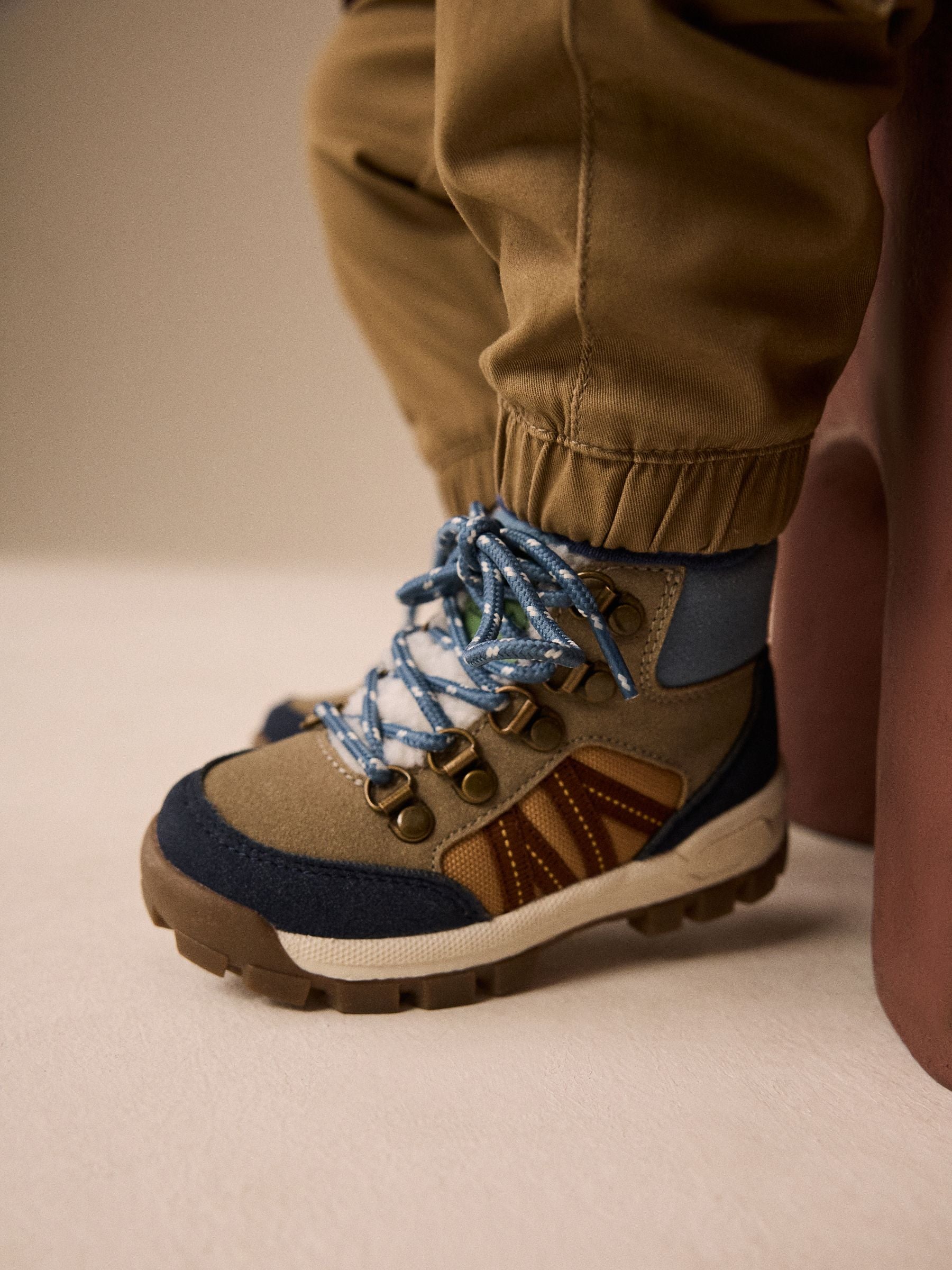 Navy Standard Fit (F) Warm Lined Touch Fastening Boots image 2