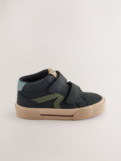Black Standard Fit (F) Hi-Top Touch Fastening Trainers image 2
