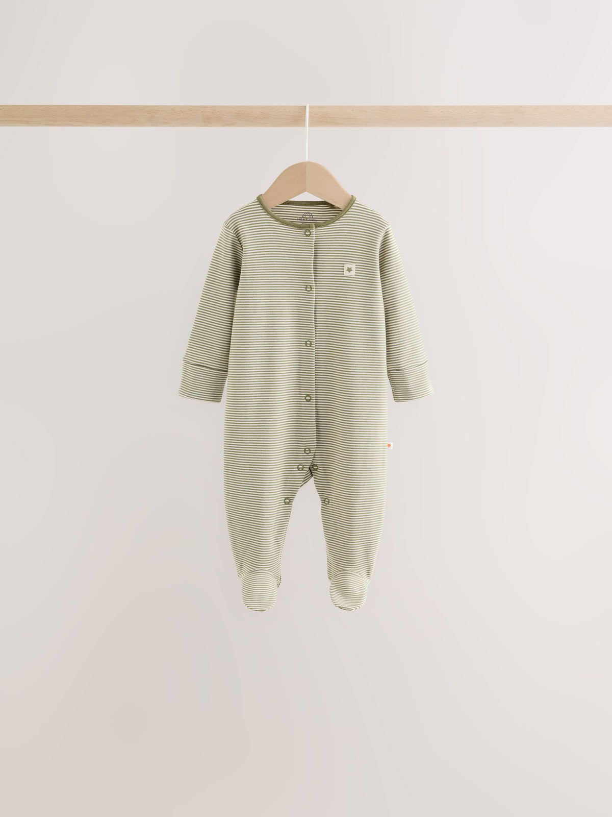 Red White Character Sleepsuits 4 Pack (0mths-2yrs) - image 3