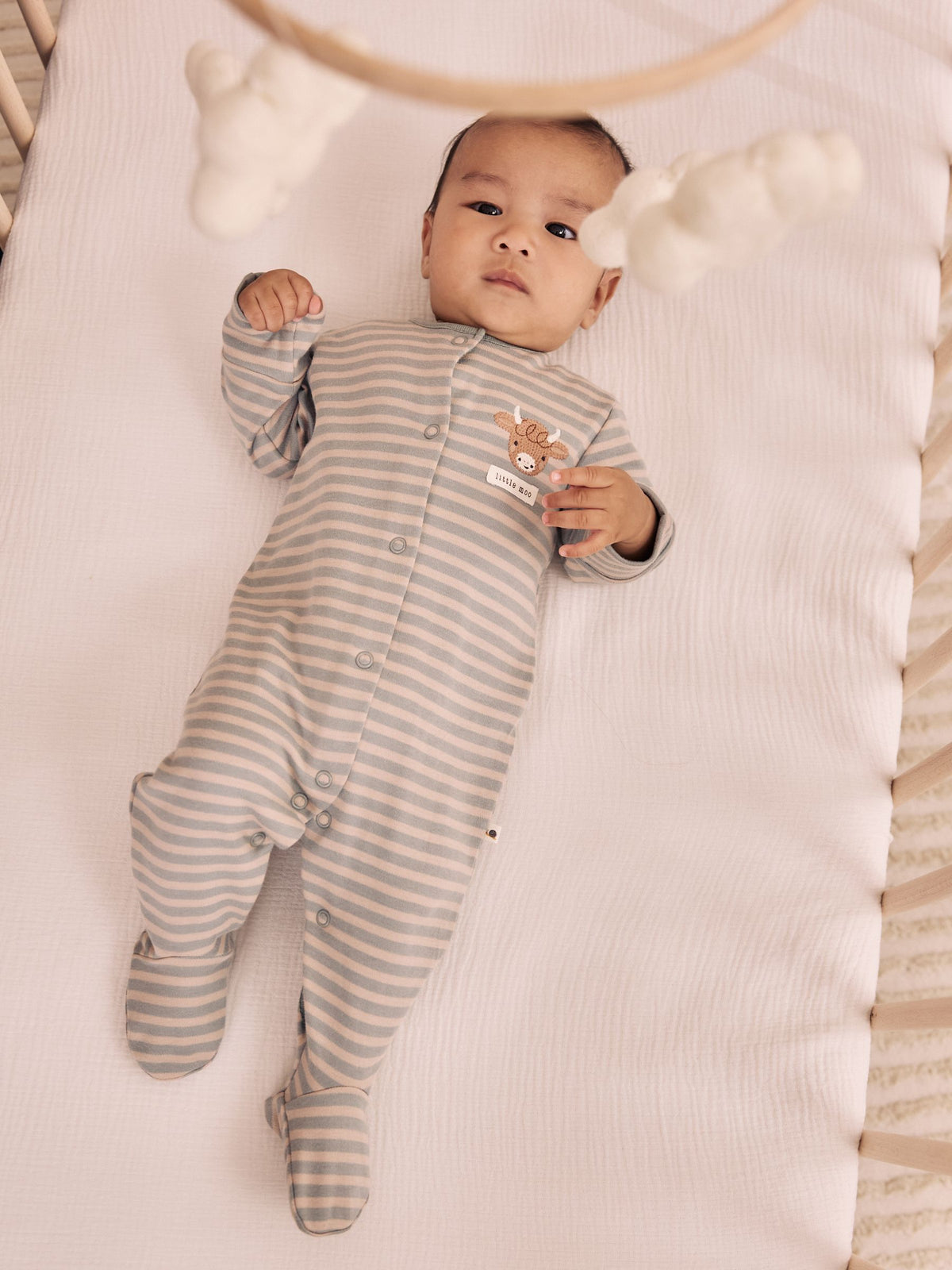 Green Farm Hamish Sleepsuits 4 Pack (0mths-2yrs) - image 2
