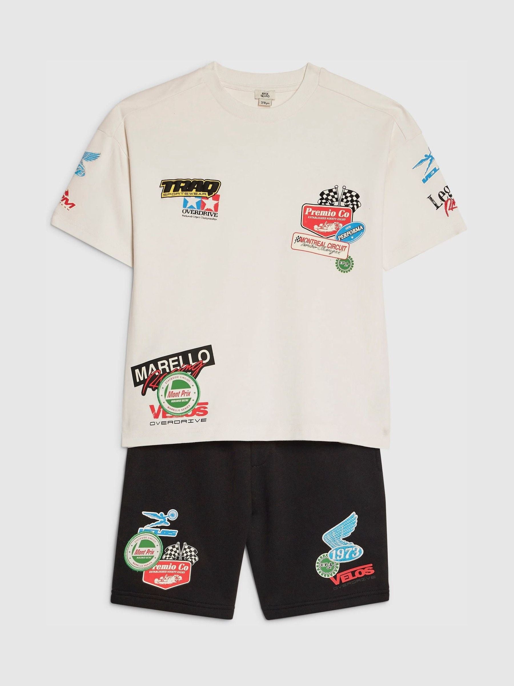 Dsiney Kidz - River Island White Oversized Badge T-Shirt & Short Set image 3