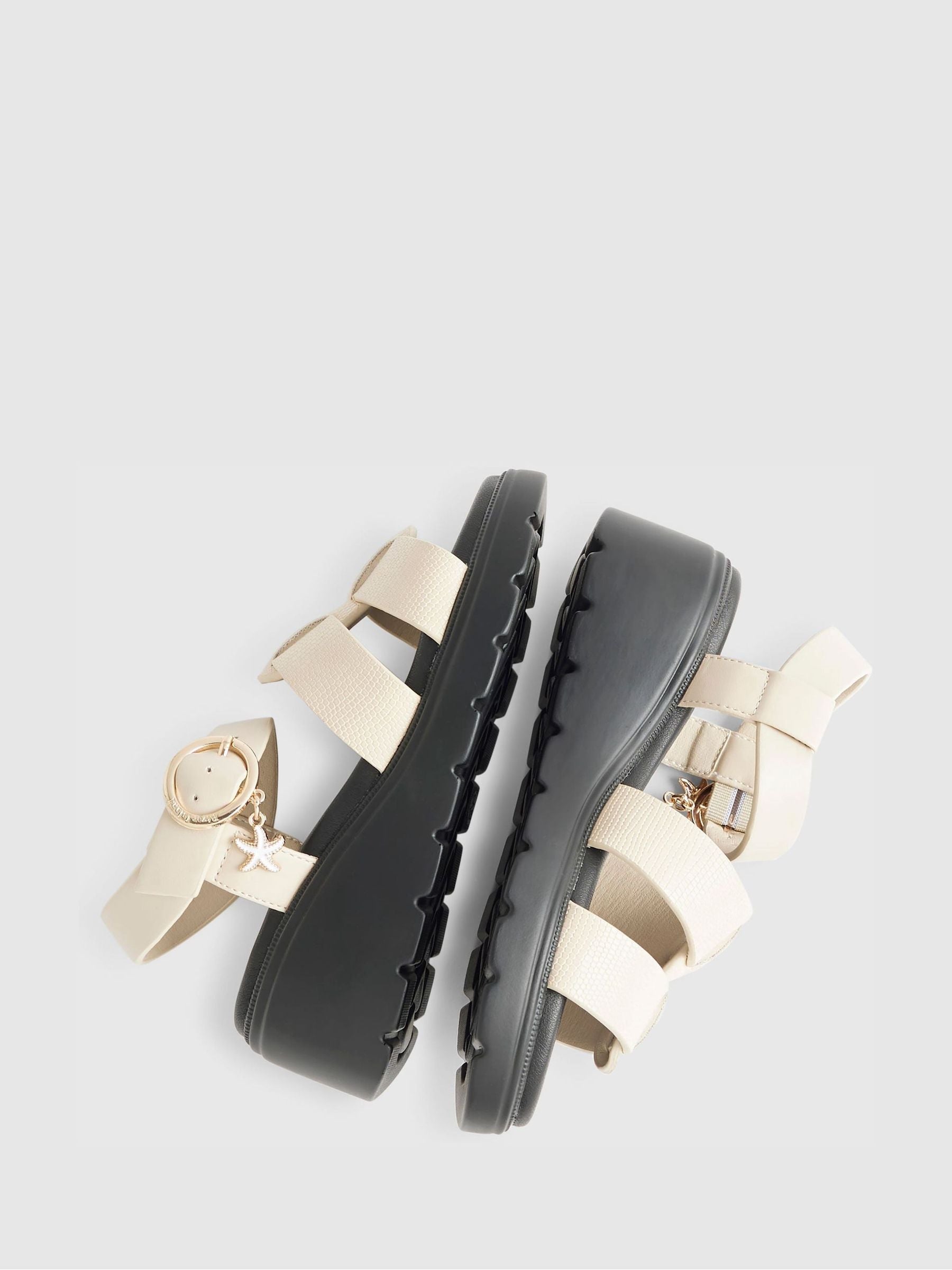 River Island Cream Contrast Chunky Wedge Sandals image 3