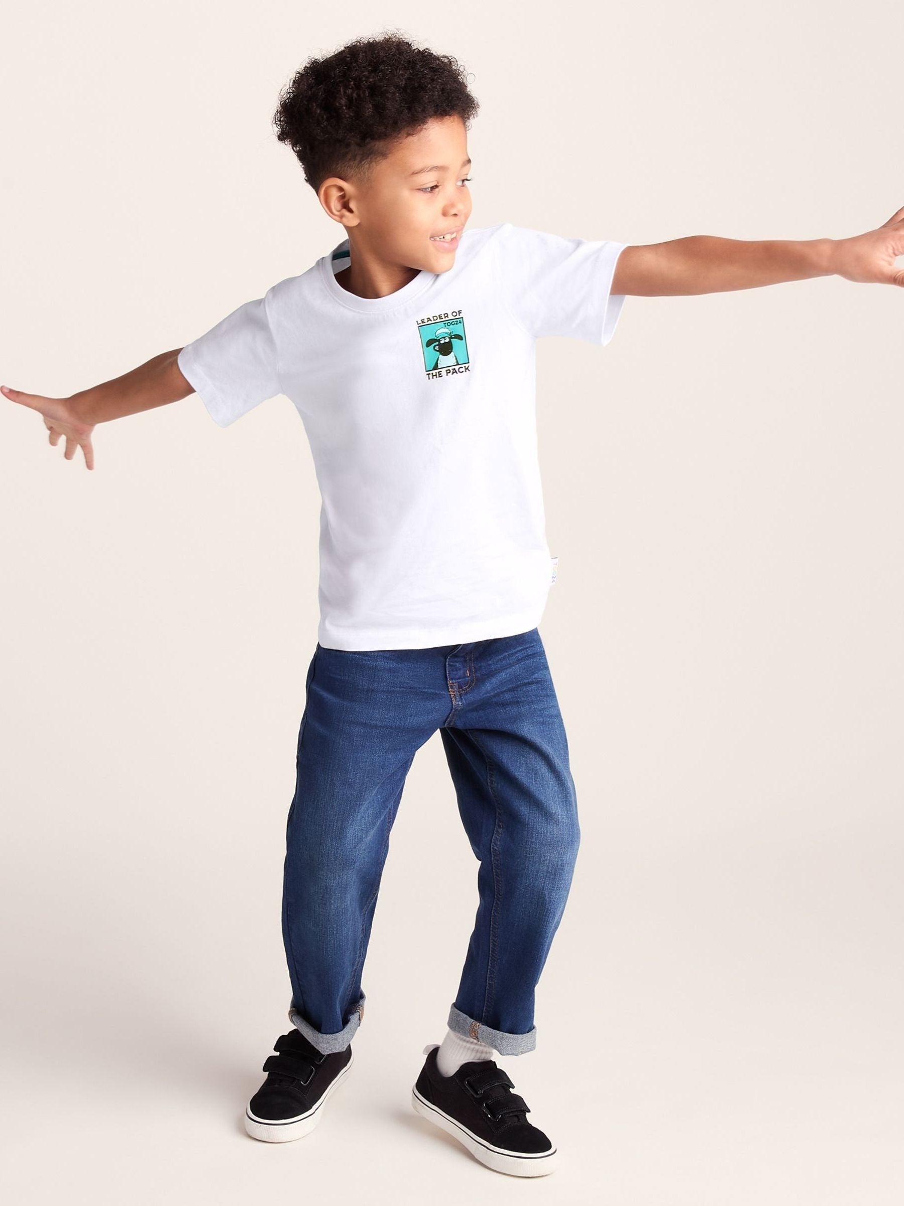 Tog 24 White/Turquoise Blue Cameroon Shaun the Sheep T-Shirt image 2