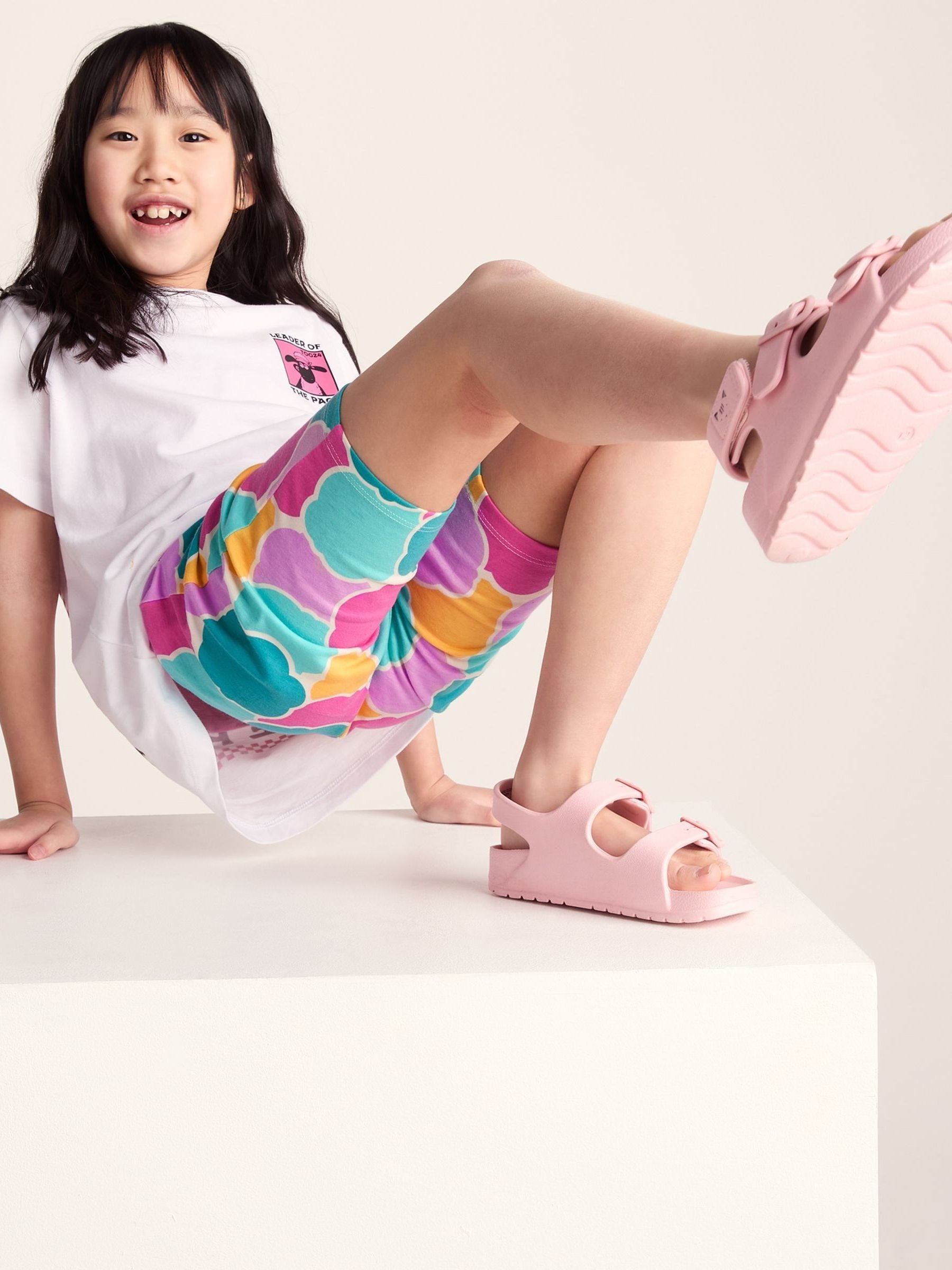 Tog 24 Pink Altay Kids Shaun the Sheep Cycling Shorts image 4