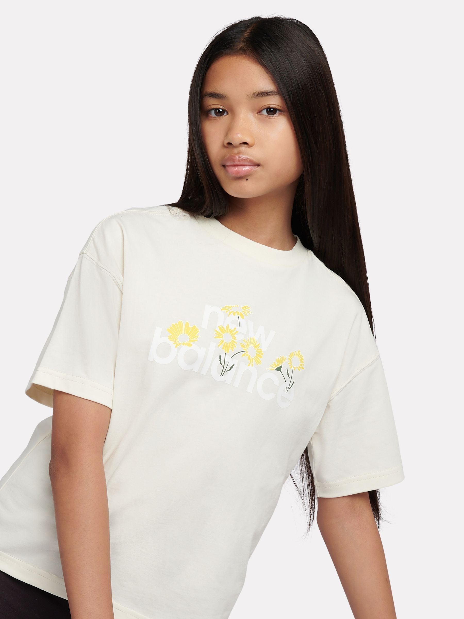 Dsiney Kidz - New Balance Natural Flower Graphic T-Shirt & Flare Leggings Set image 6