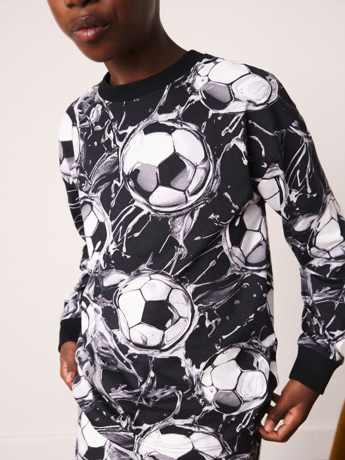 Black/Silver Football Long Sleeve Pyjamas 2 Pack (3-16yrs) - image 4